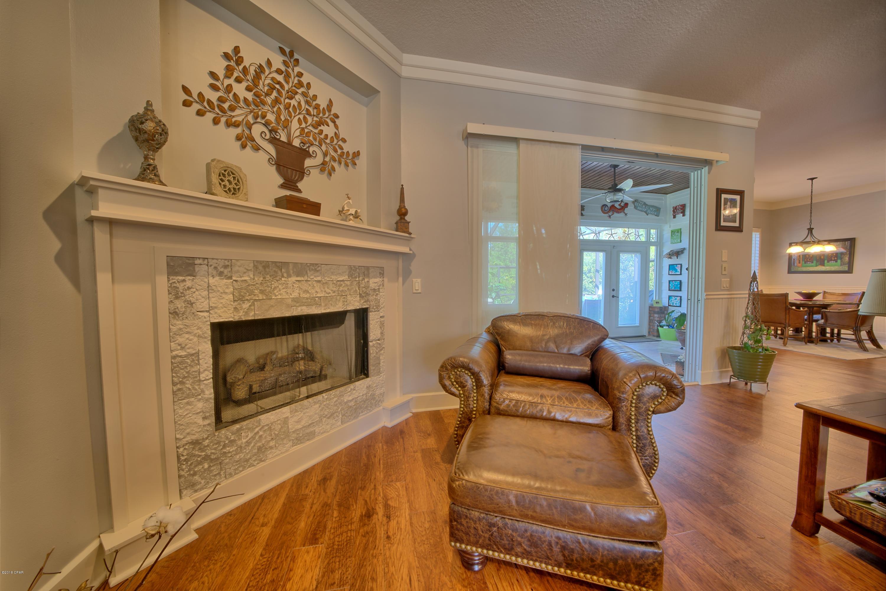 Hammock Bay - Residential