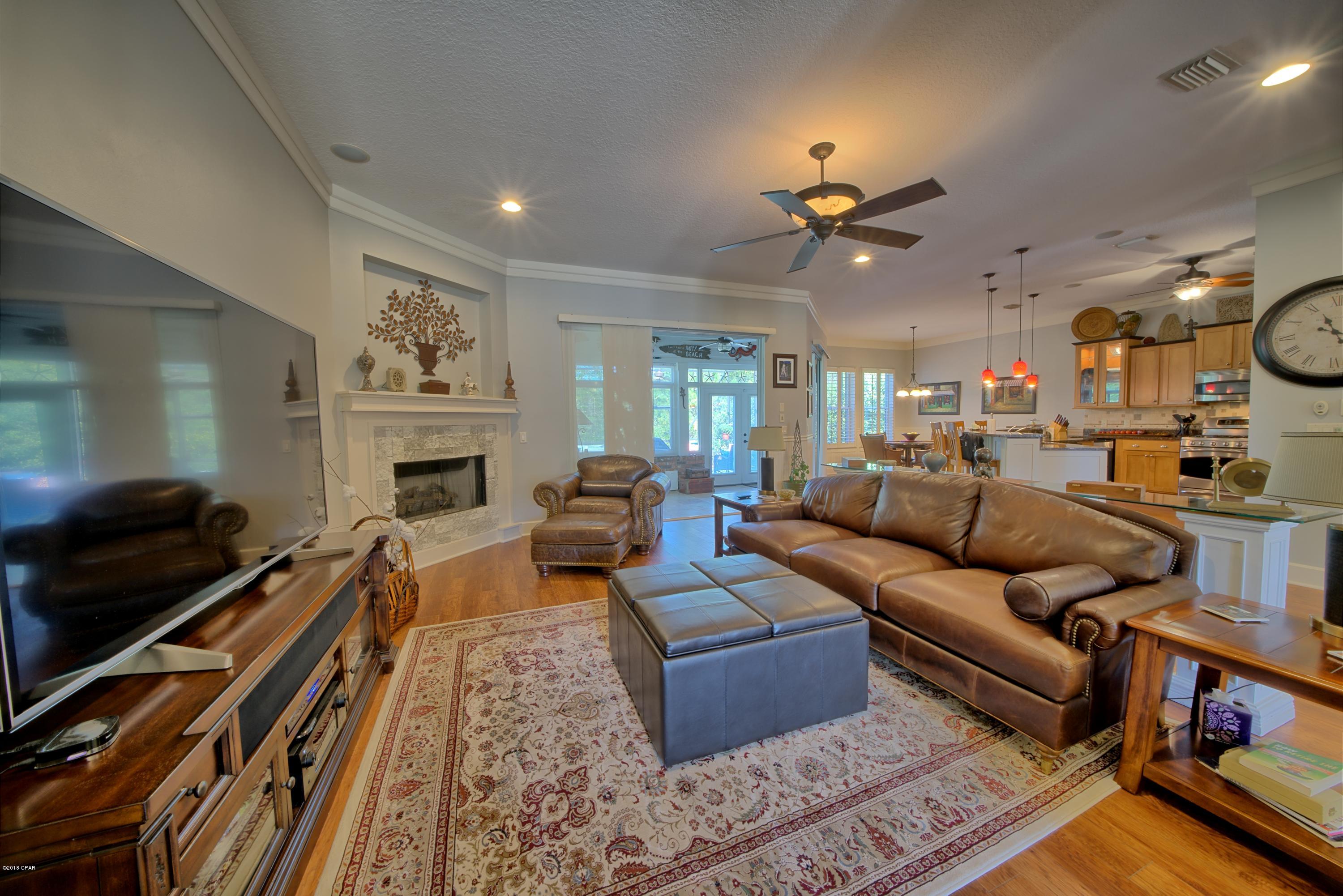 Hammock Bay - Residential