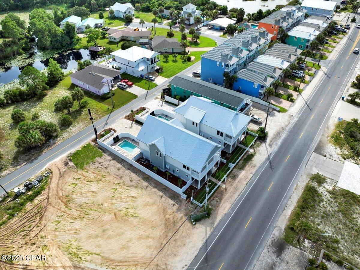 Lullwater Beach - Residential