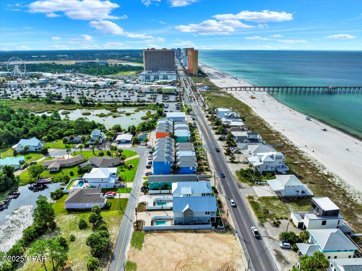 Lullwater Beach - Residential