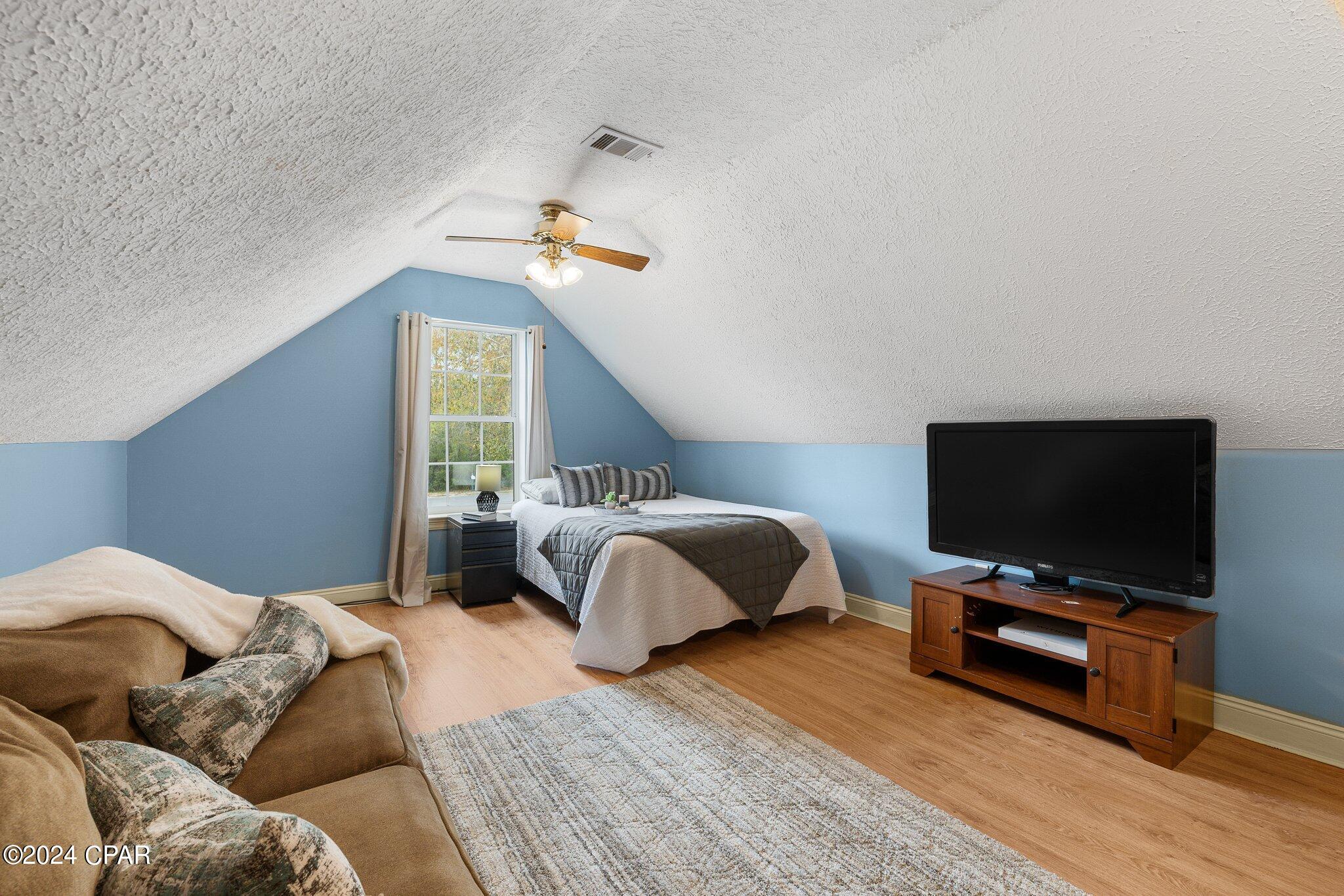 Leisure Lakes - Residential