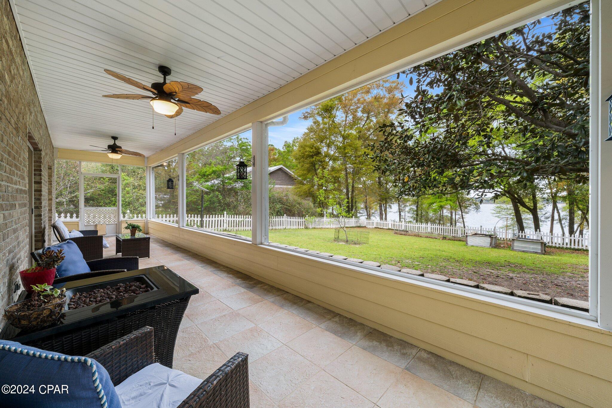 Leisure Lakes - Residential