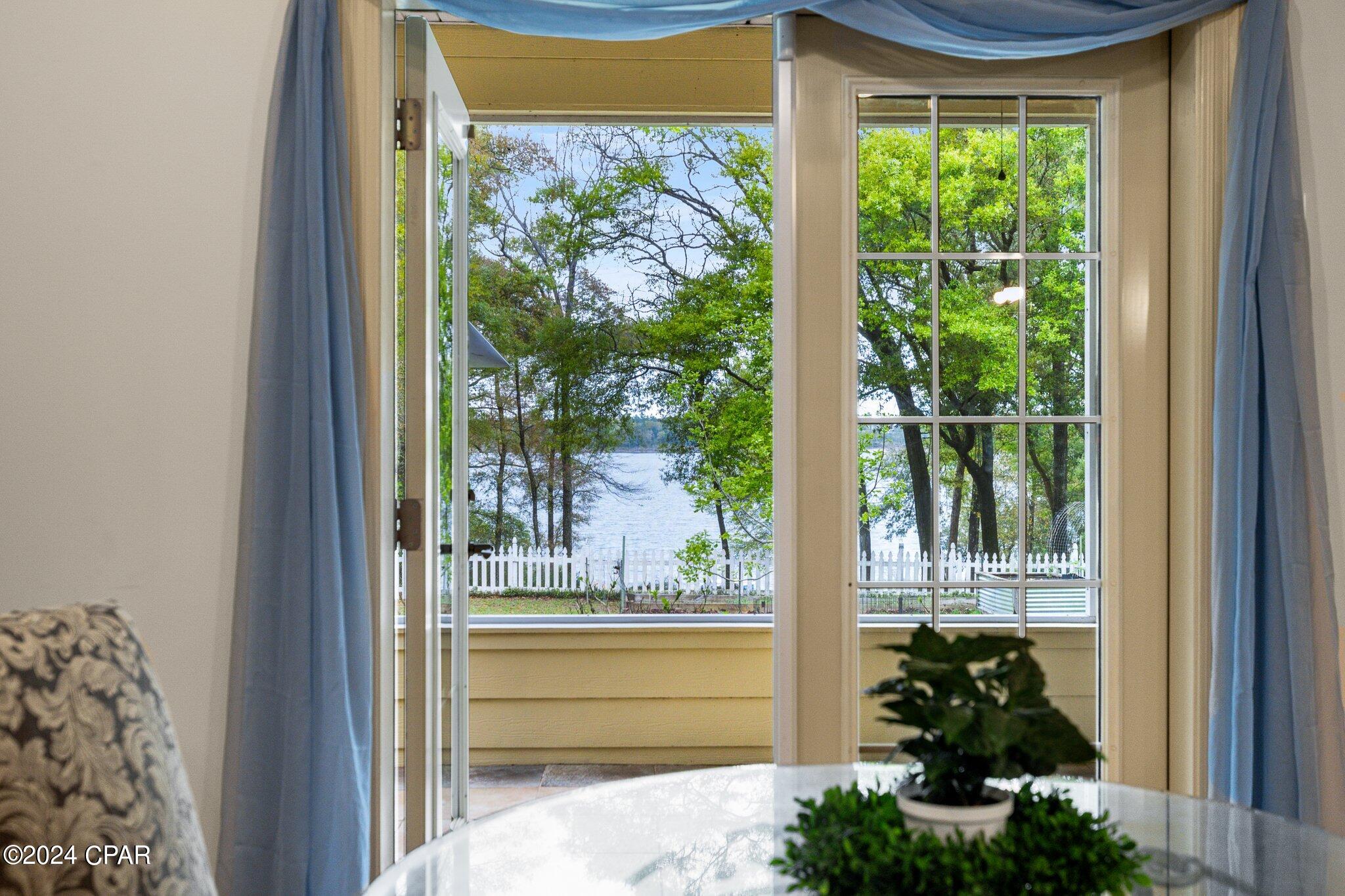 Leisure Lakes - Residential