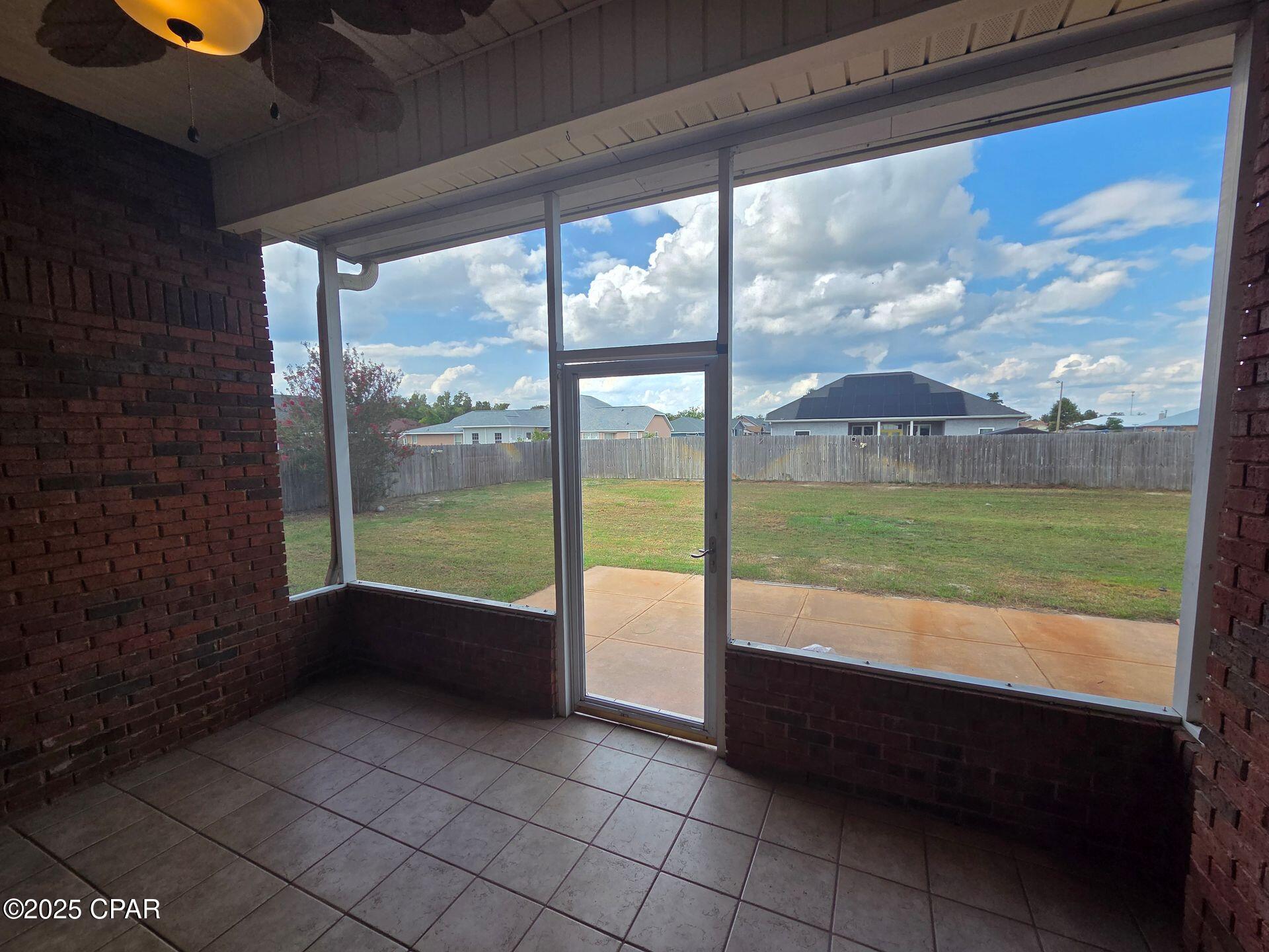 [No Recorded Subdiv] - Residential Lease