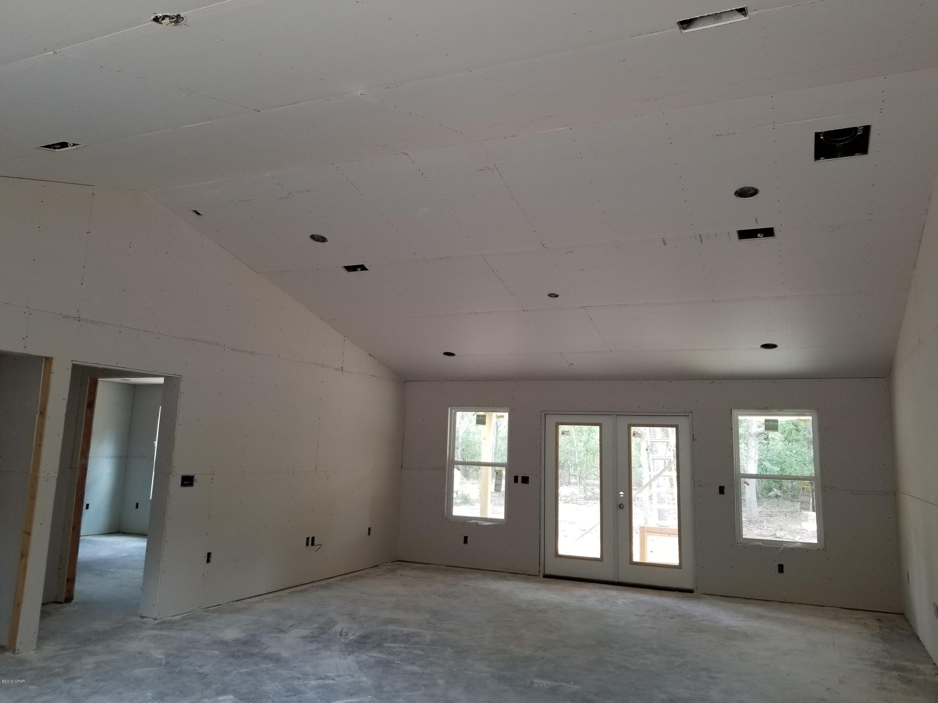 Leisure Lakes - Residential