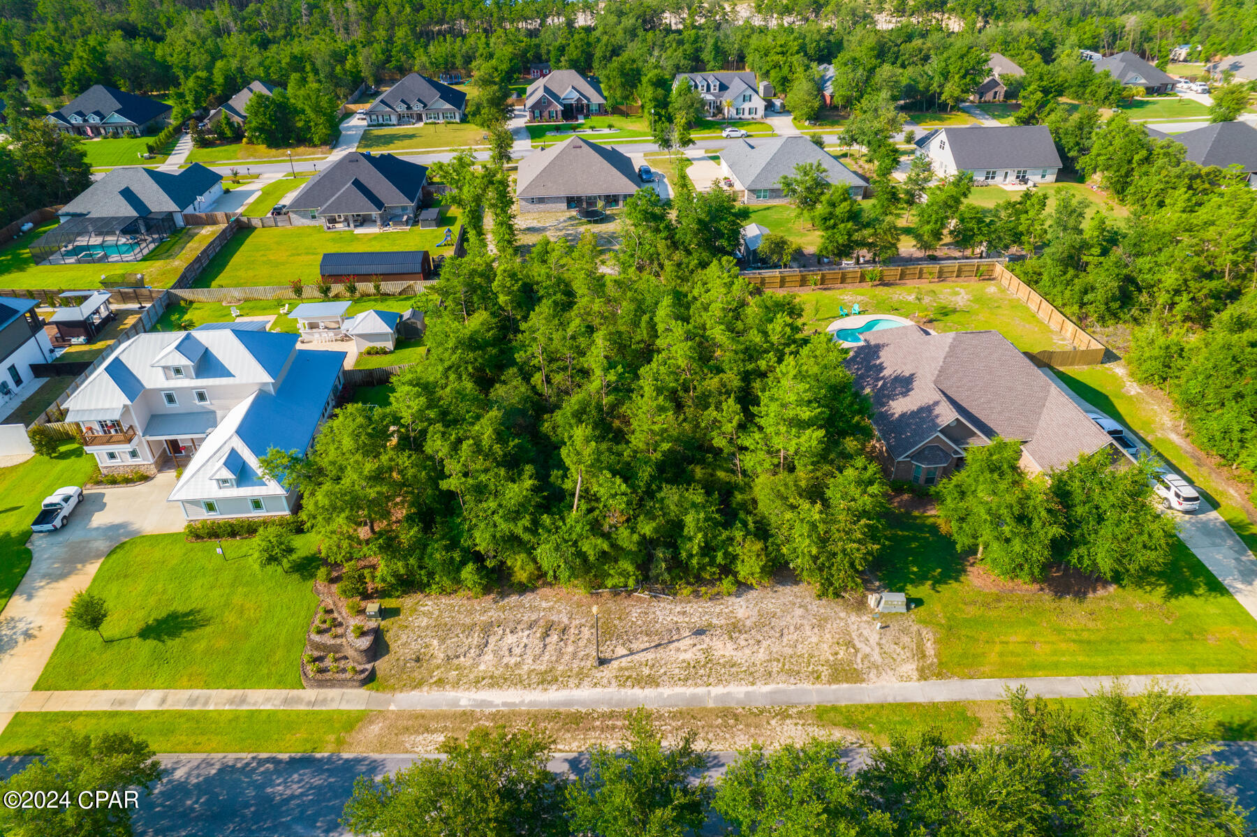 Lake Merial Phase One - Land