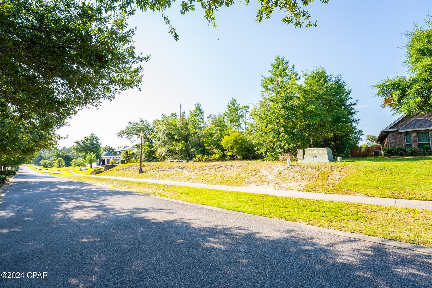 Lake Merial Phase One - Land