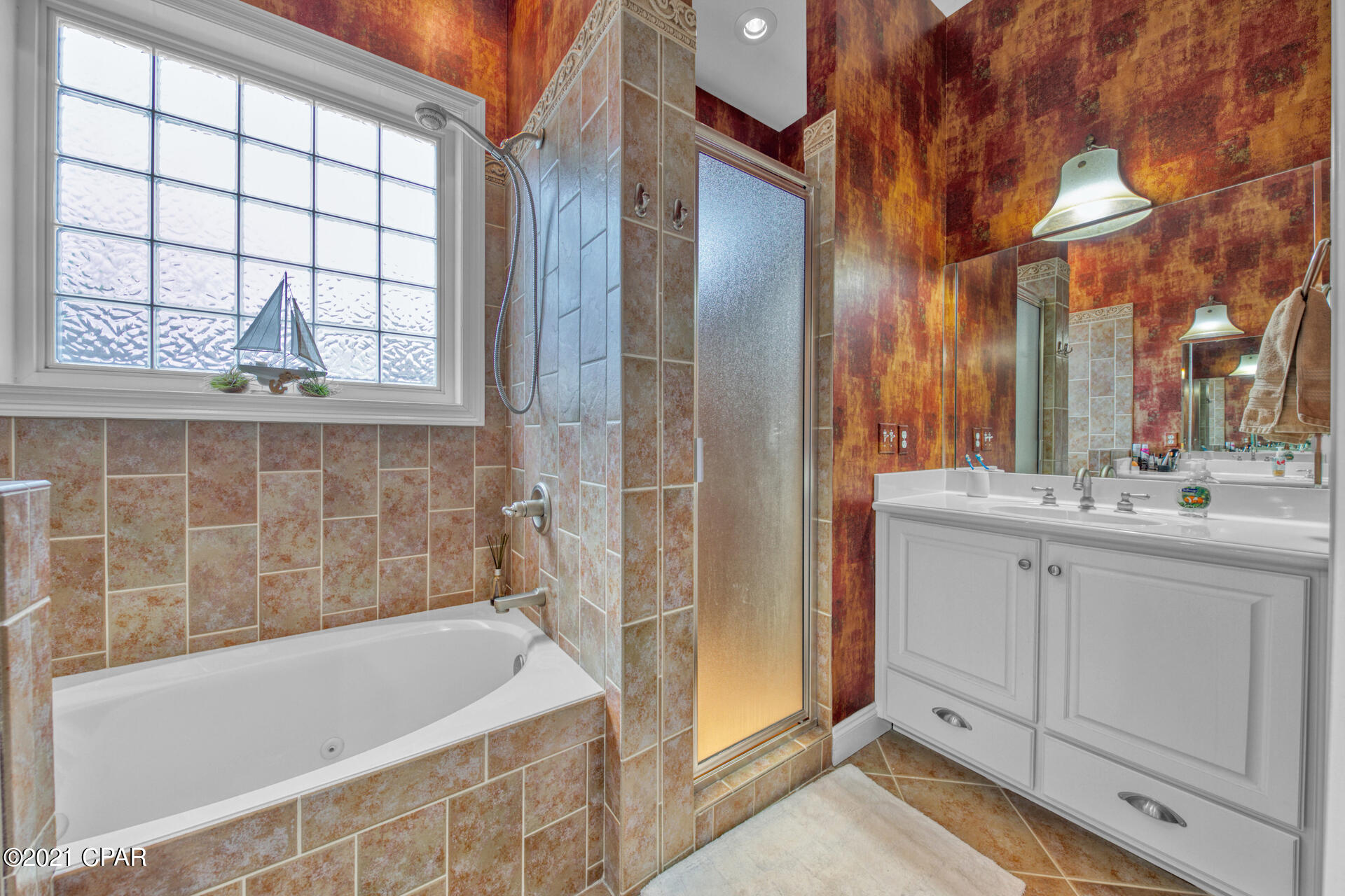 La Valencia Beach Resort - Residential