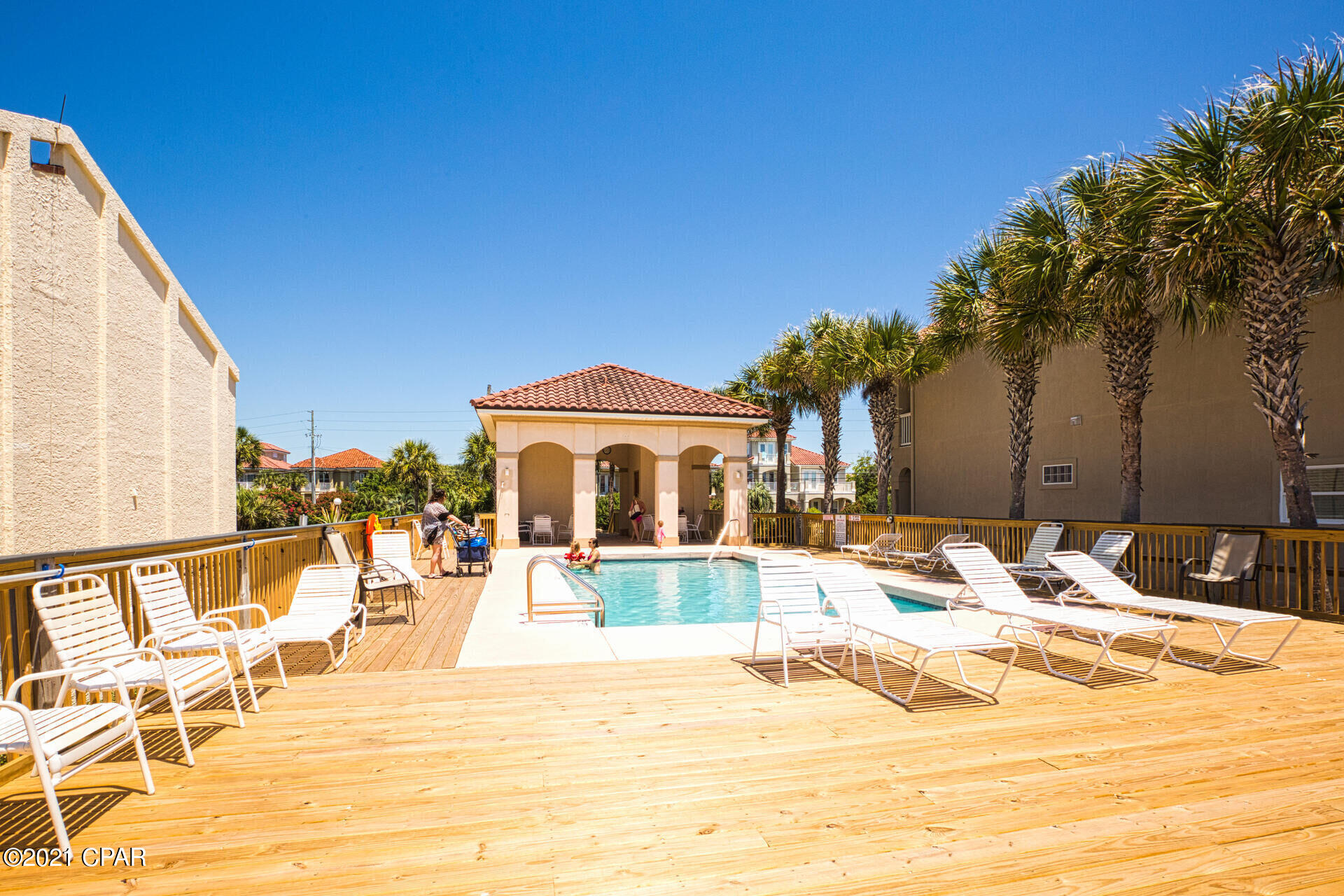 La Valencia Beach Resort - Residential