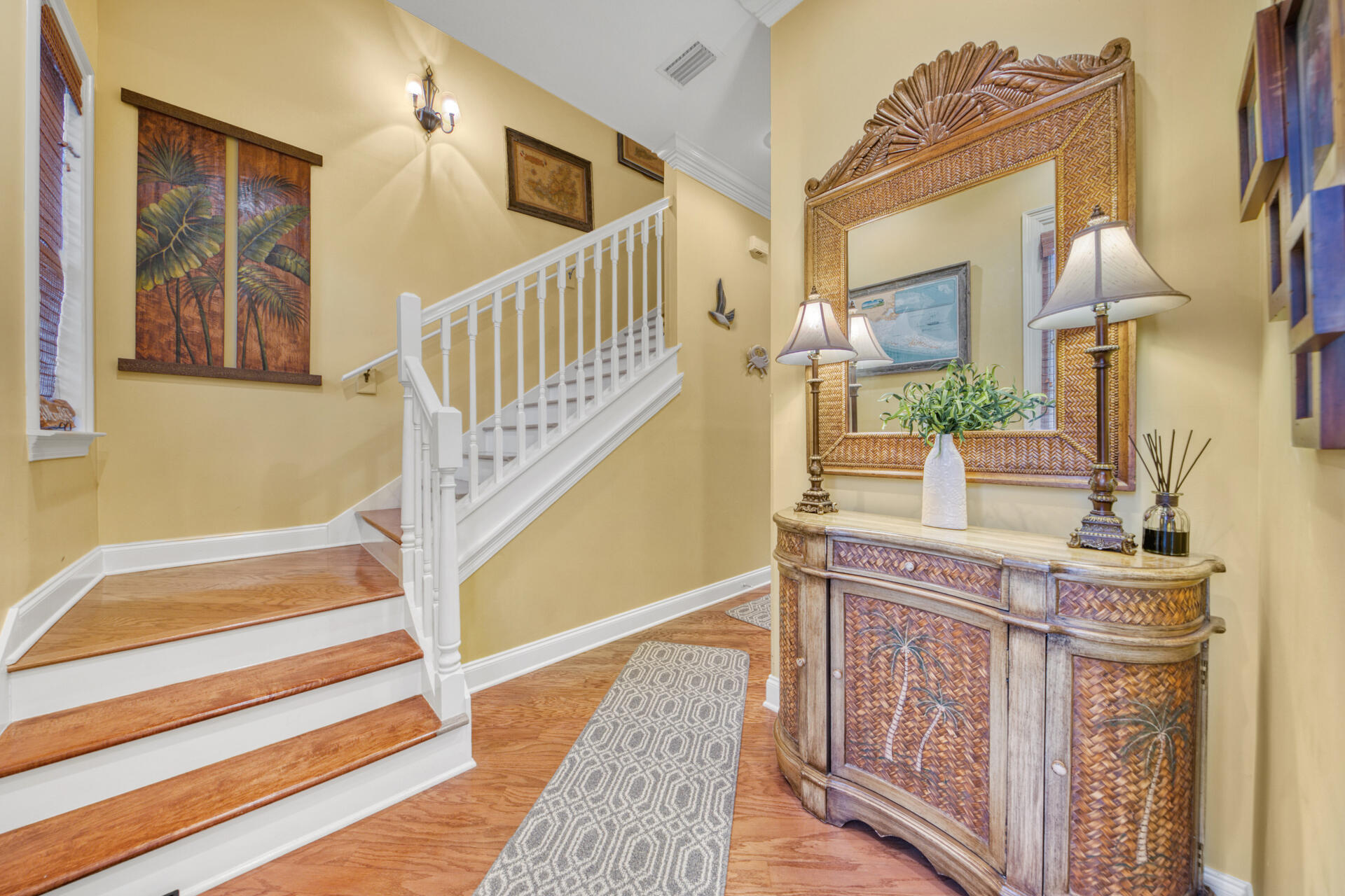 La Valencia Beach Resort - Residential