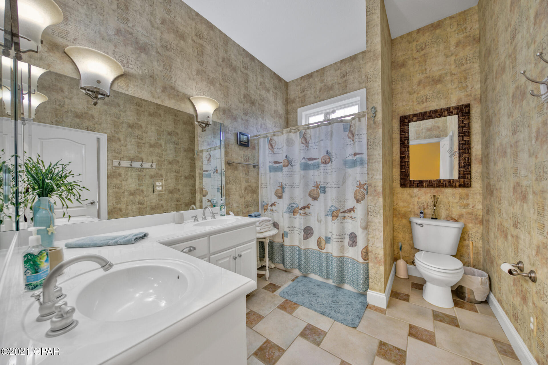 La Valencia Beach Resort - Residential