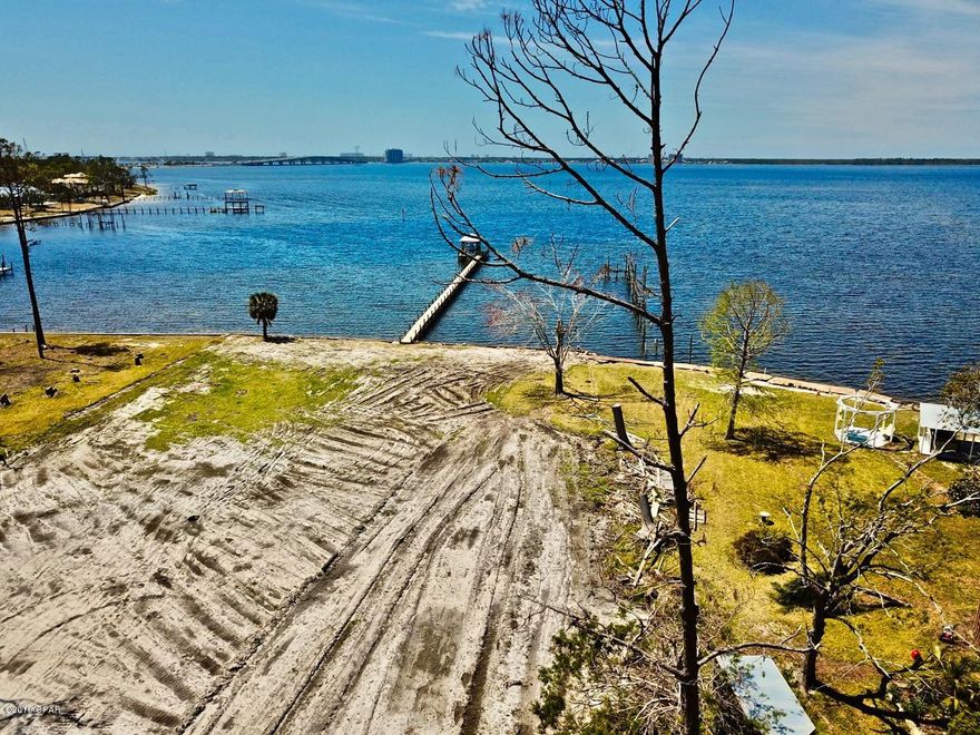 WOW! 50 feet of bay front with seawall! This property is 300 feet deep  with plenty of room for large home, pool and green space. bayfront yard facing the west for the best sunsets in the world. Just a quick boat ride to shell island! 

House plans are available for this site.