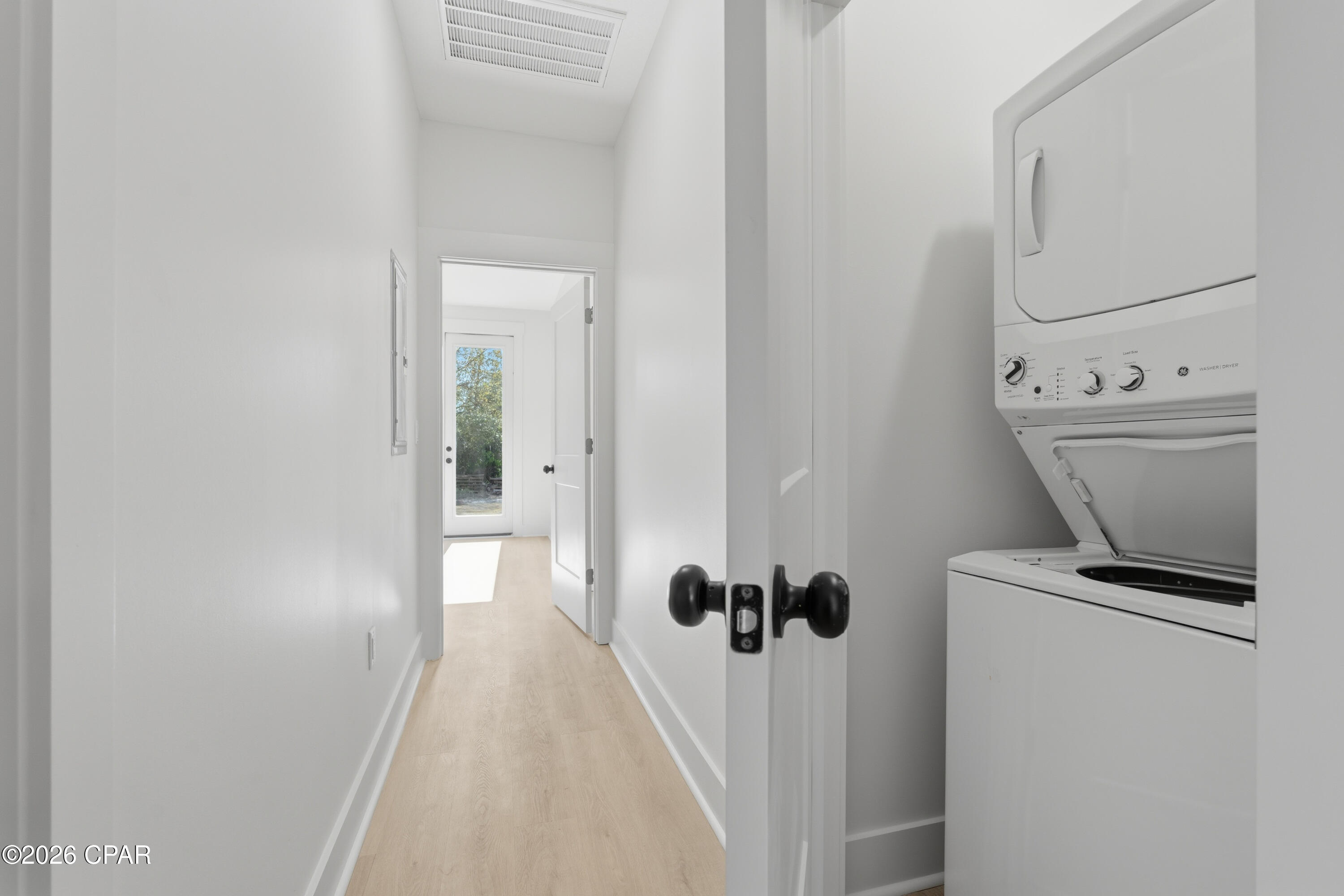 [No Recorded Subdiv] - Residential Lease