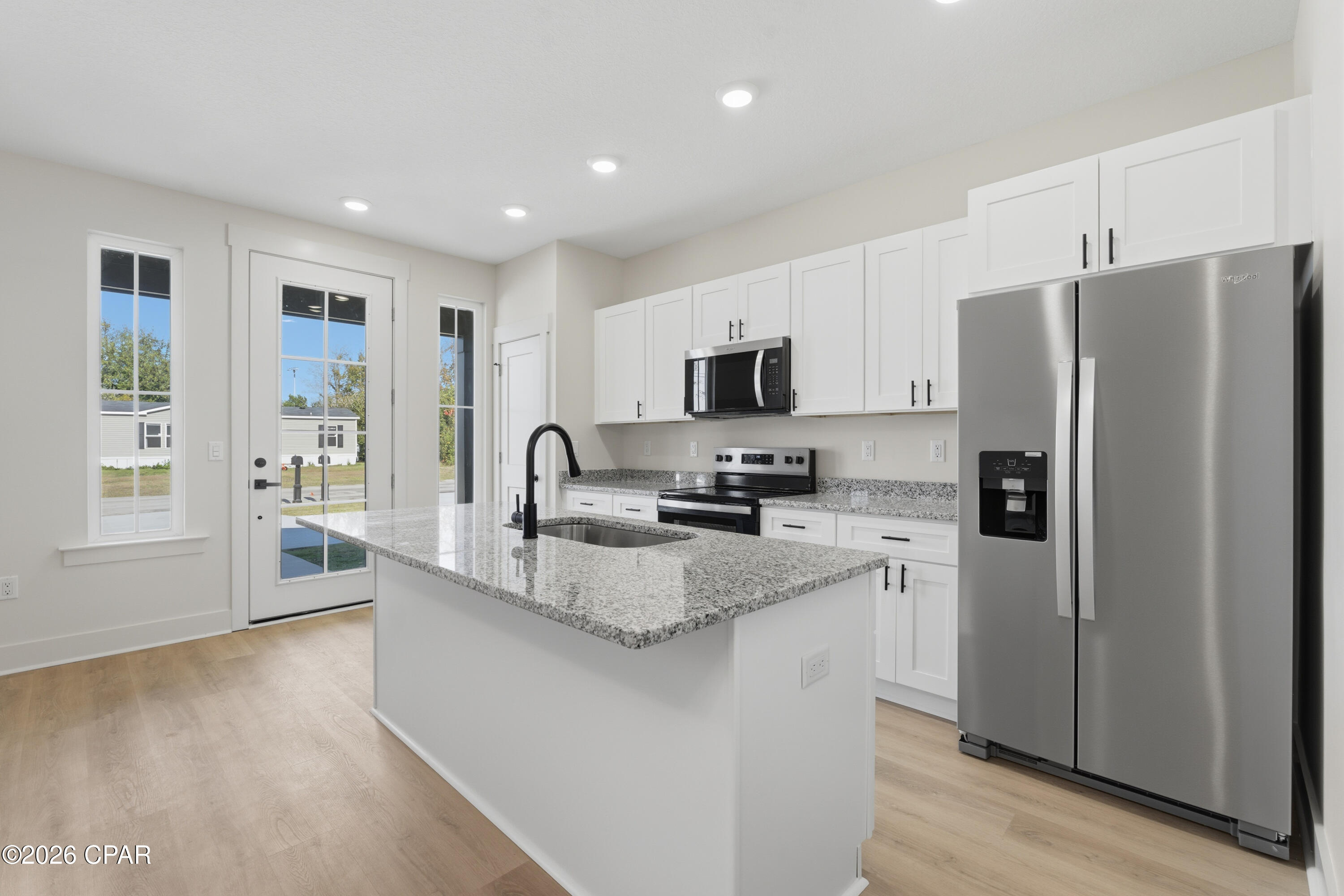 [No Recorded Subdiv] - Residential Lease