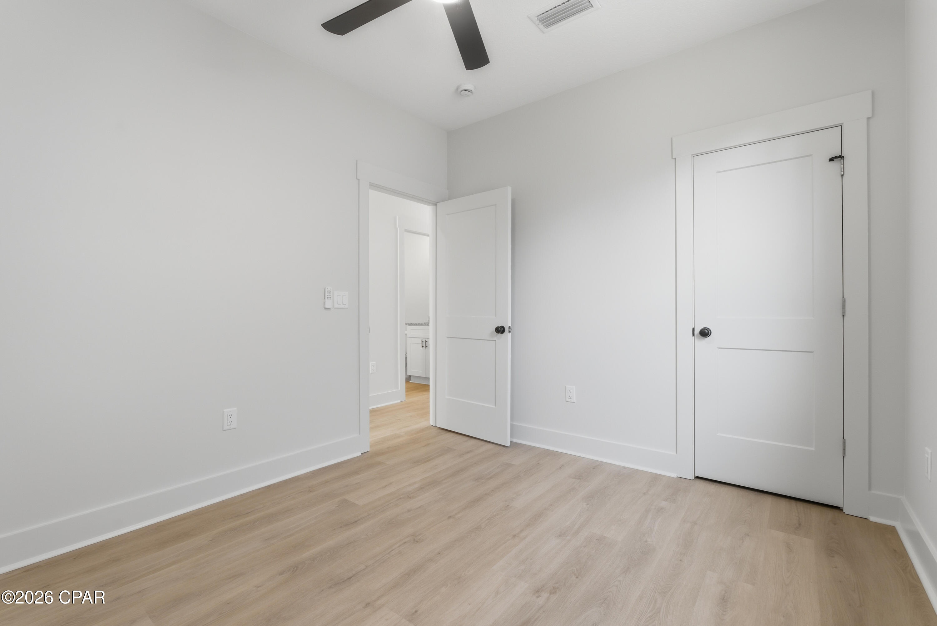 [No Recorded Subdiv] - Residential Lease