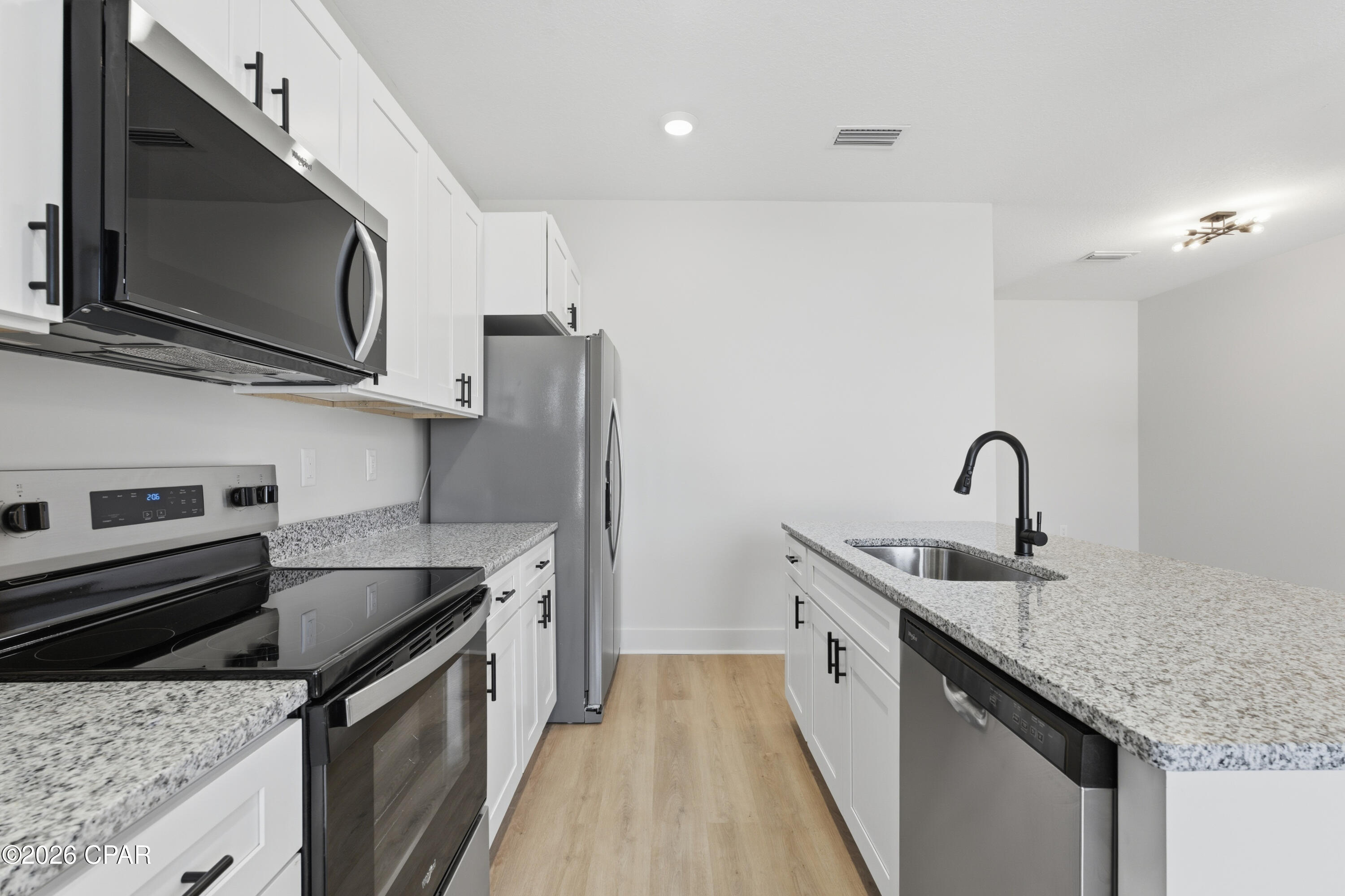 [No Recorded Subdiv] - Residential Lease