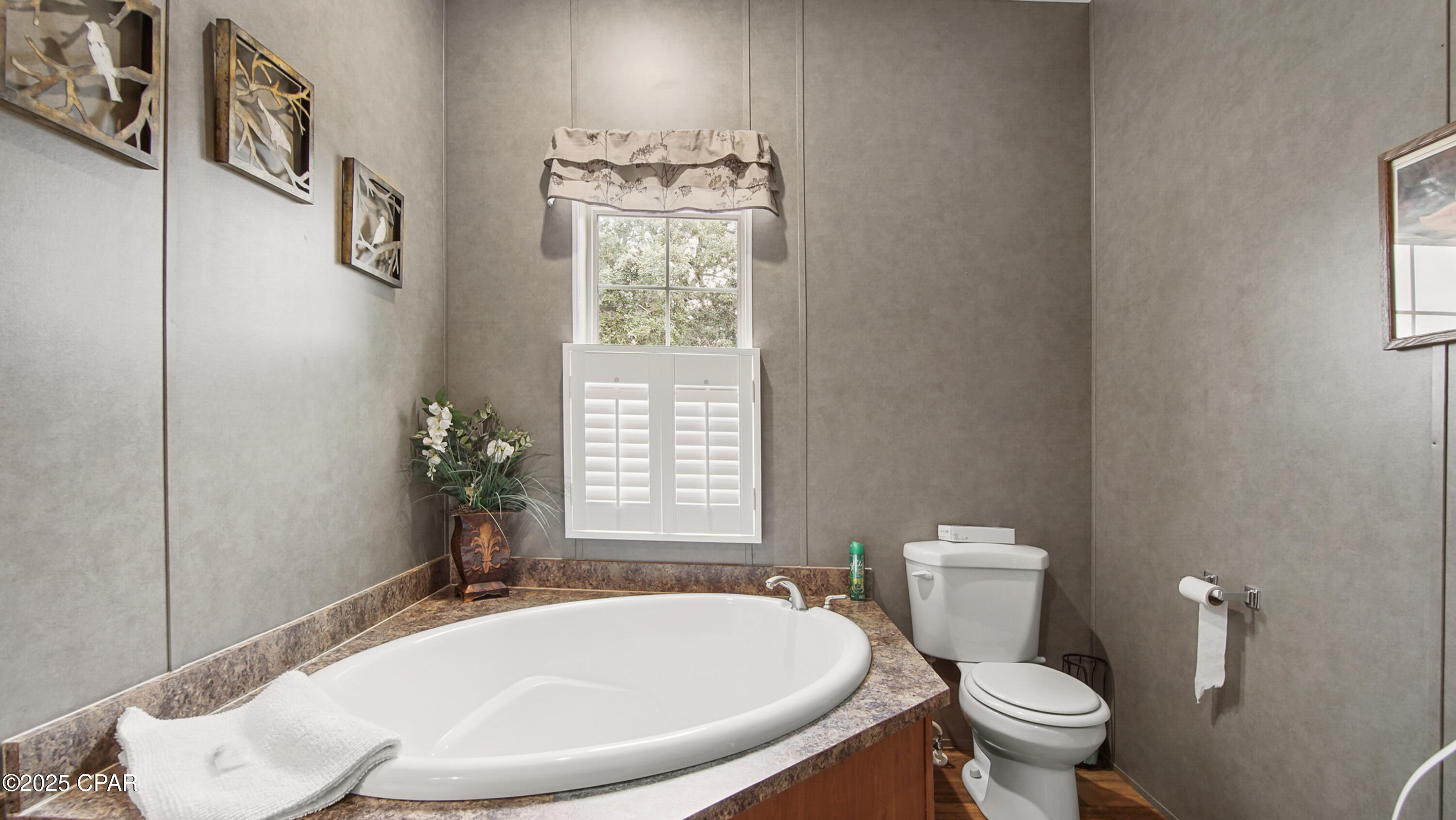 Bahama Heights - Residential Lease