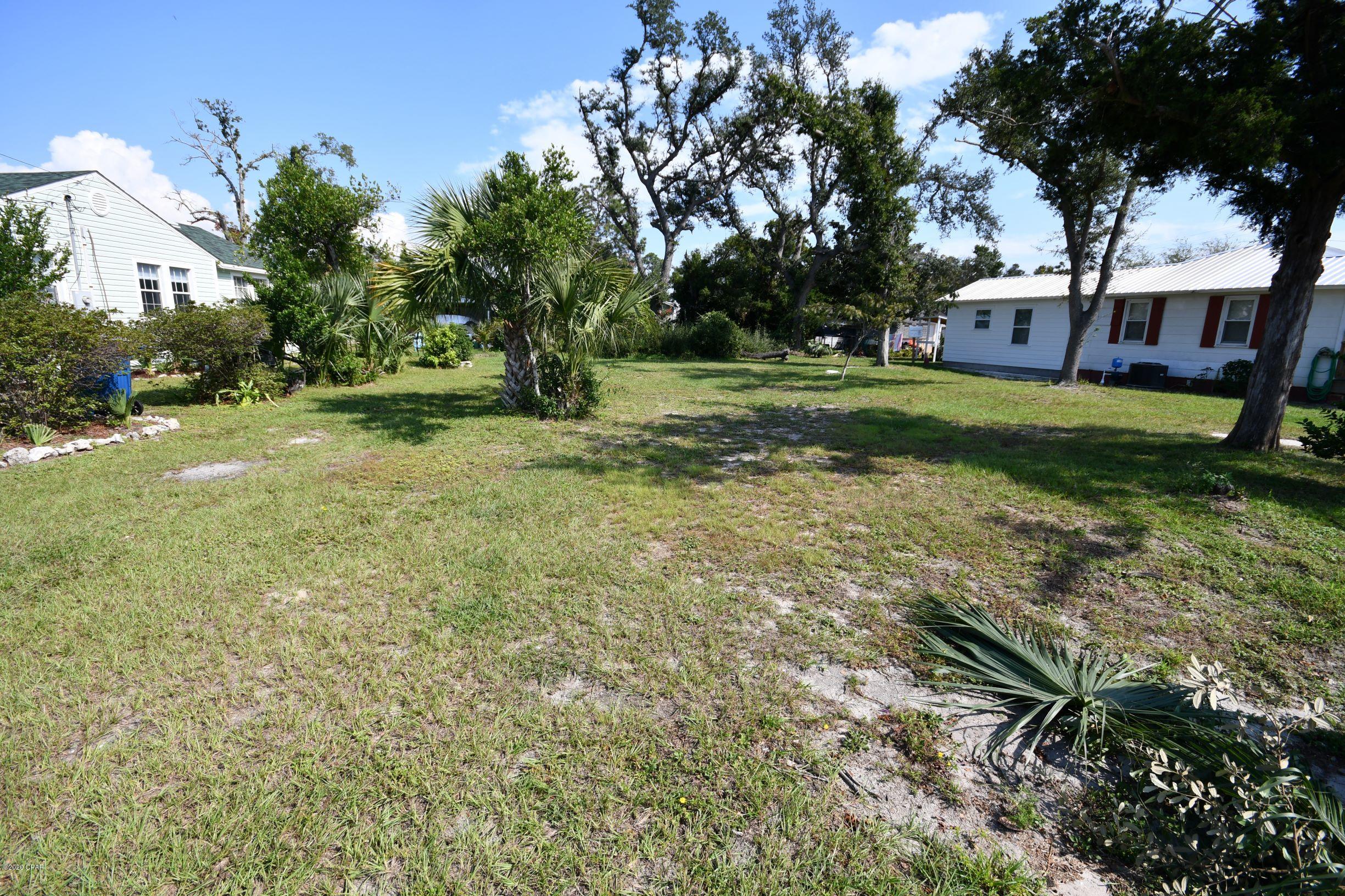 [No Recorded Subdiv] - Land