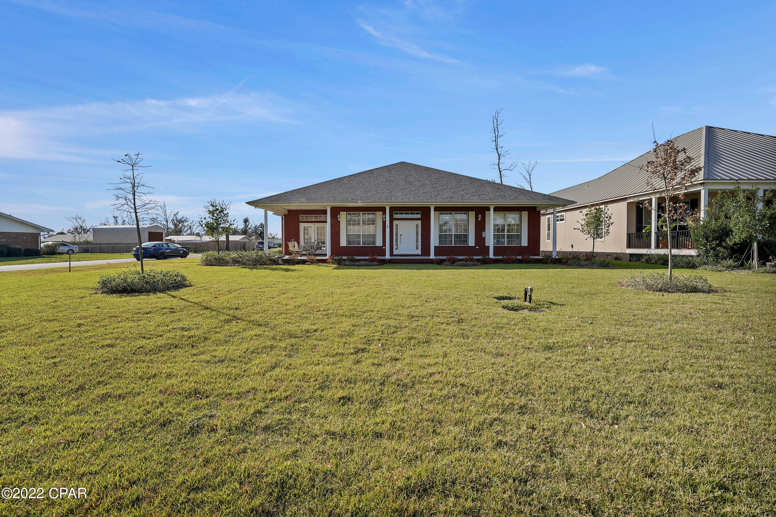 Bay Park Manor - Residential