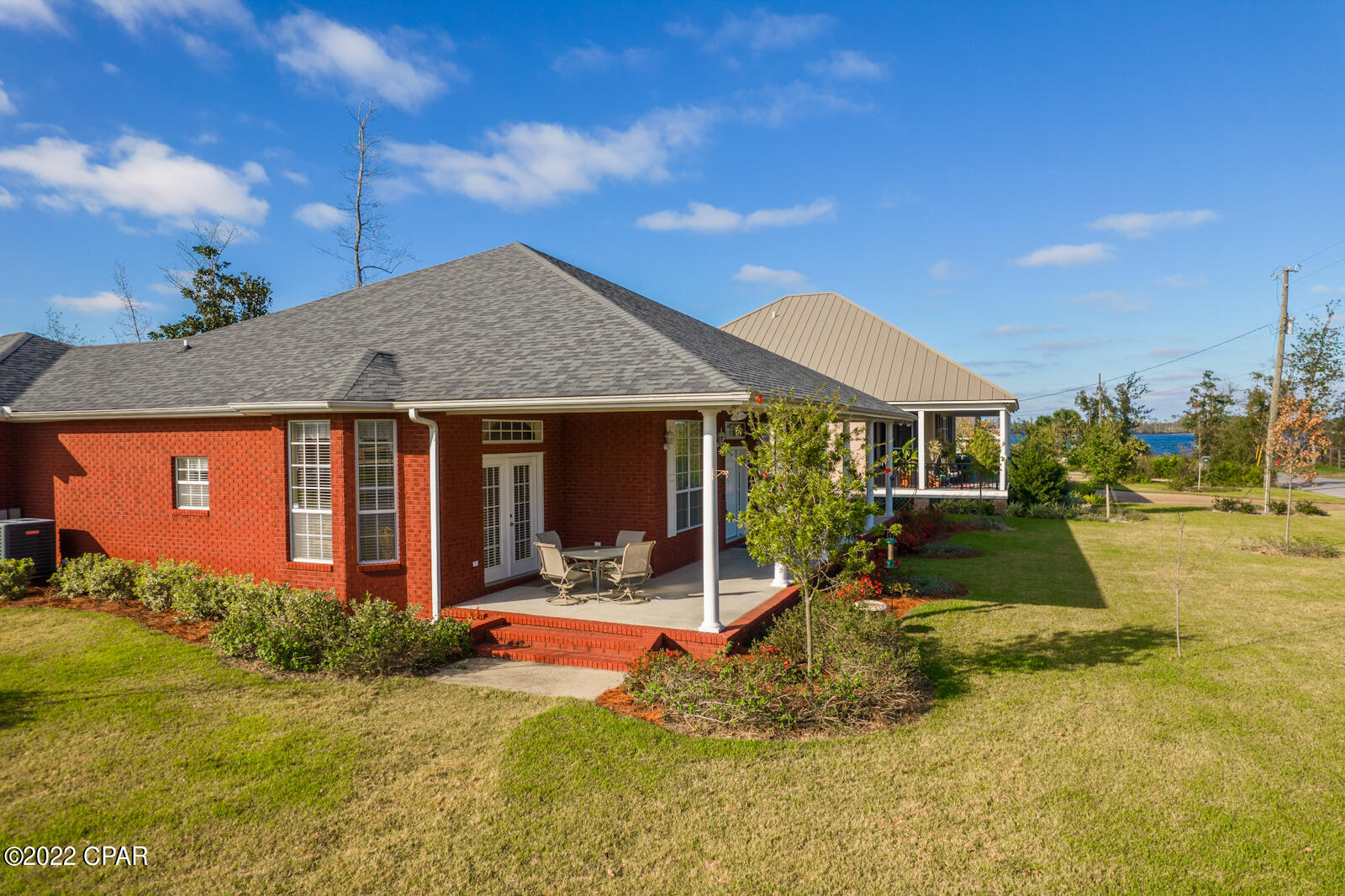 Bay Park Manor - Residential