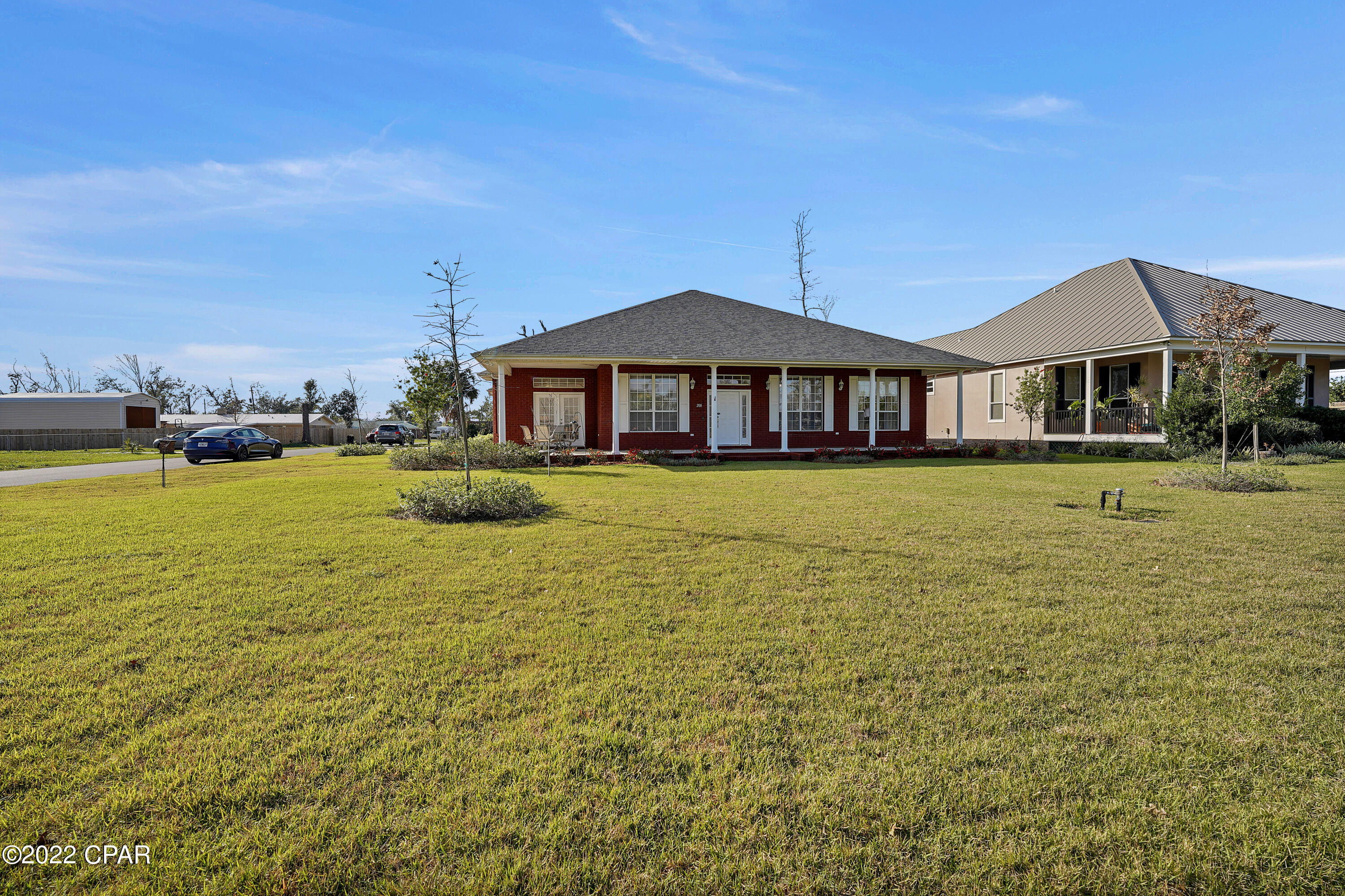 Bay Park Manor - Residential