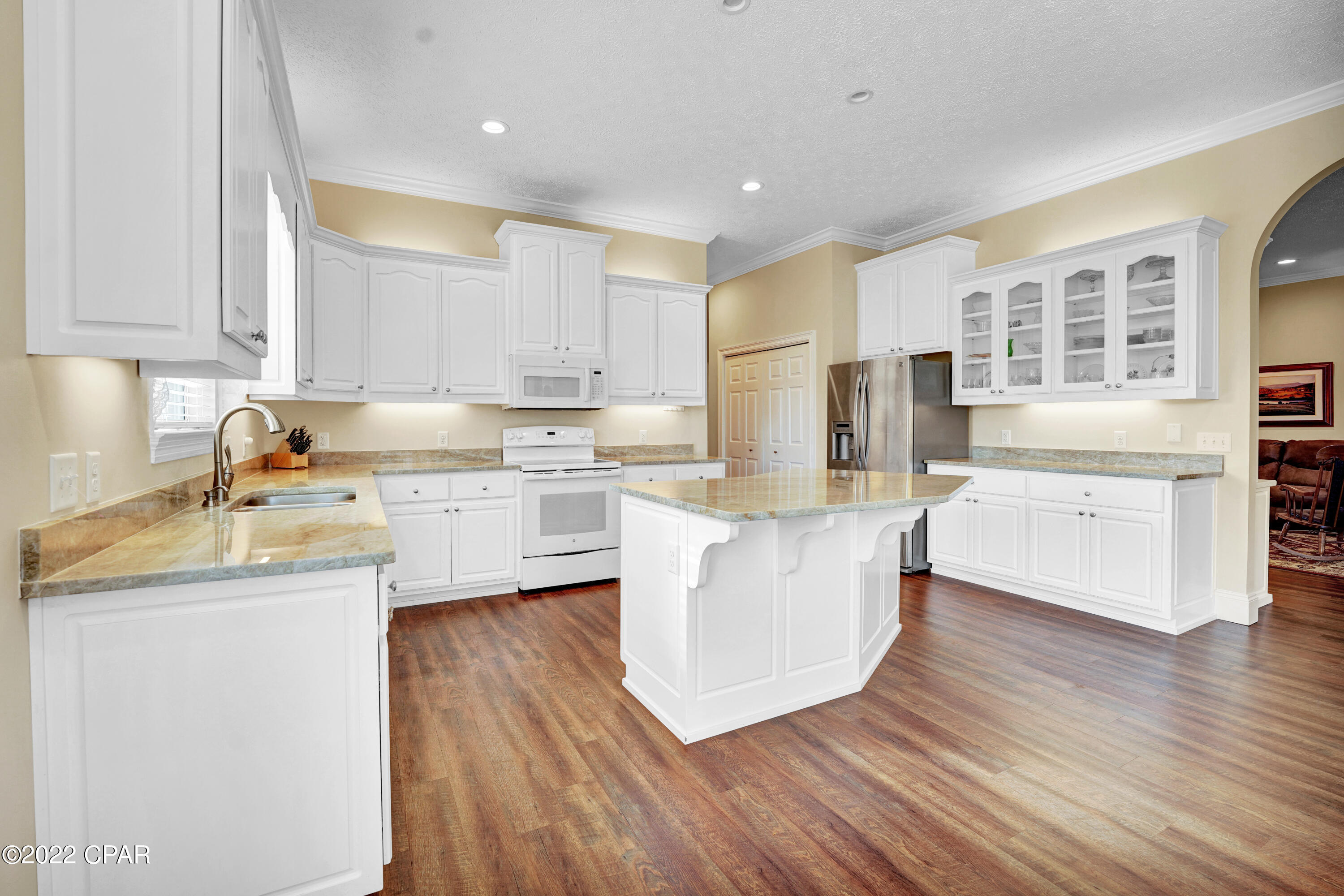 Bay Park Manor - Residential