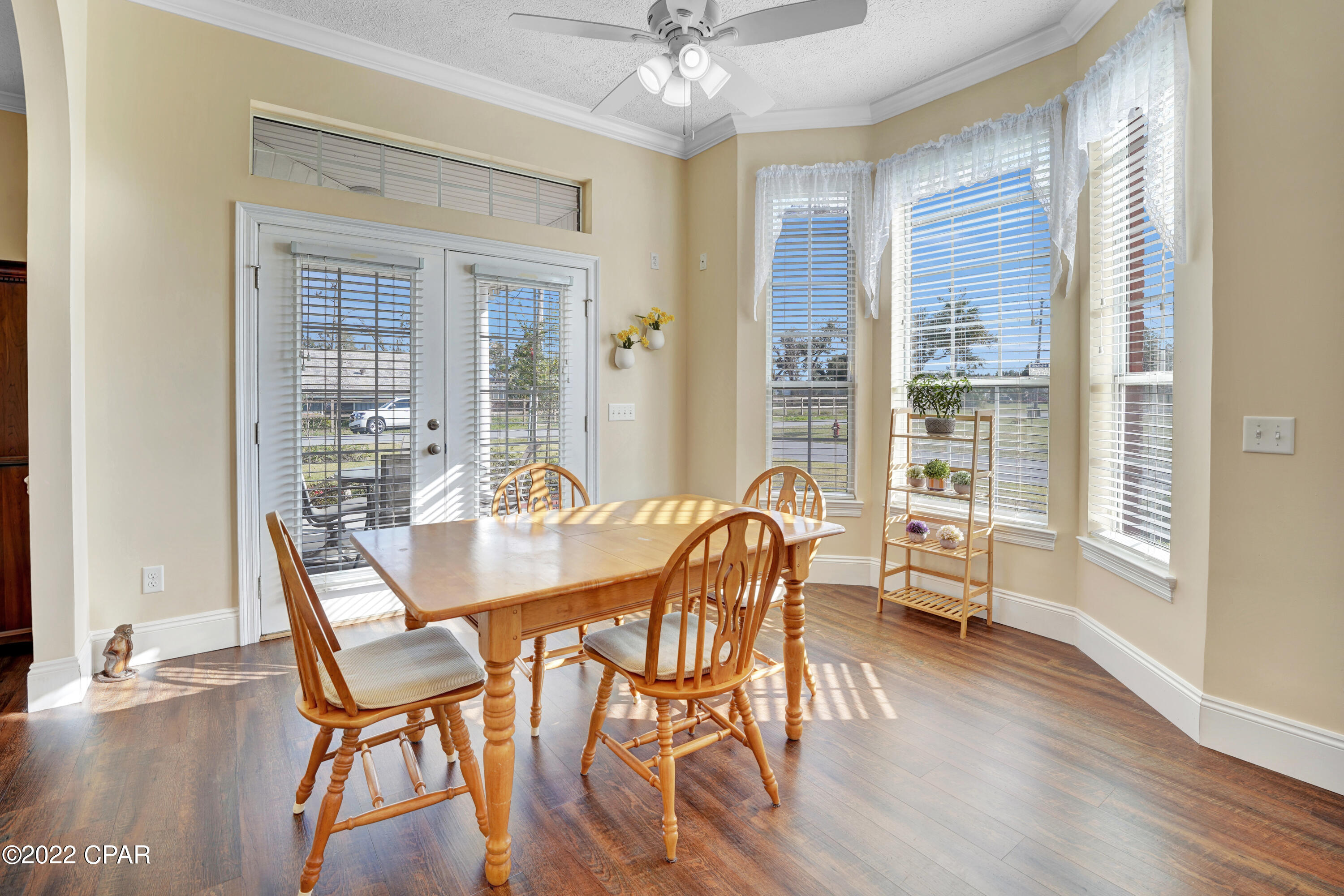 Bay Park Manor - Residential