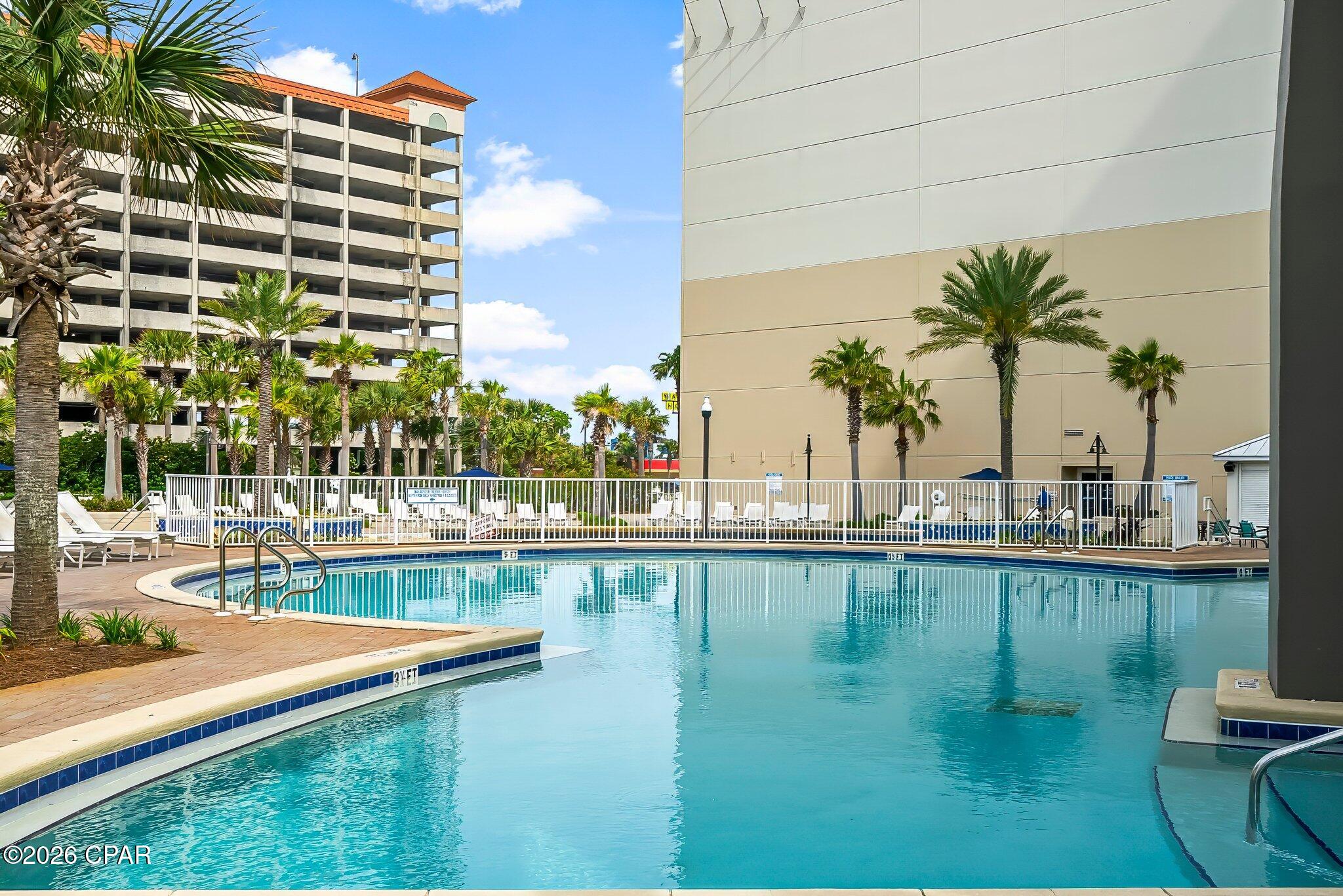 Laketown Wharf - Residential