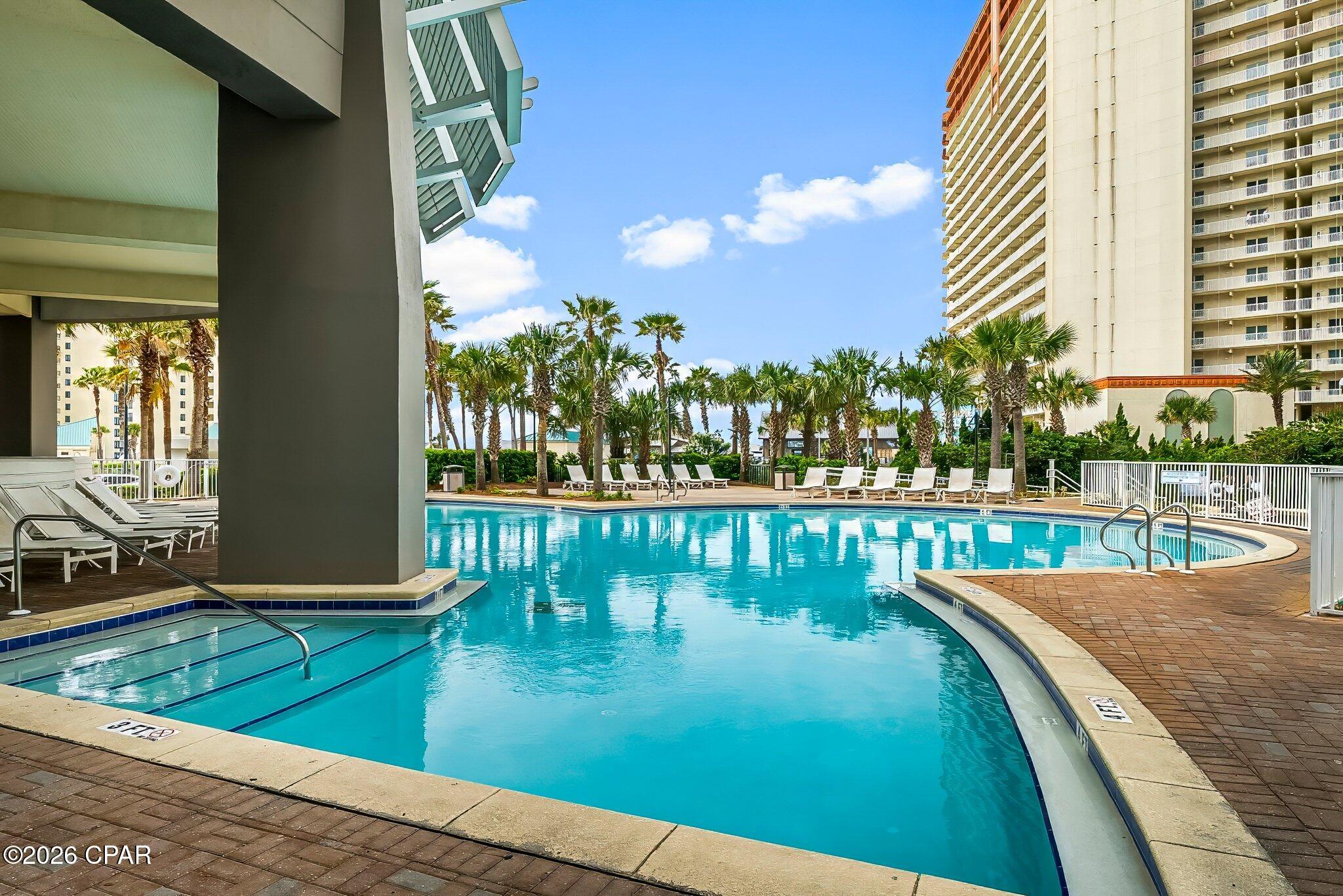 Laketown Wharf - Residential