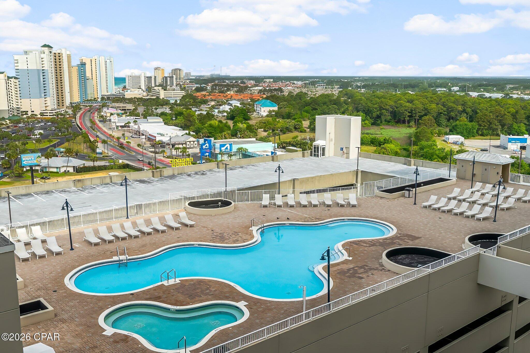 Laketown Wharf - Residential