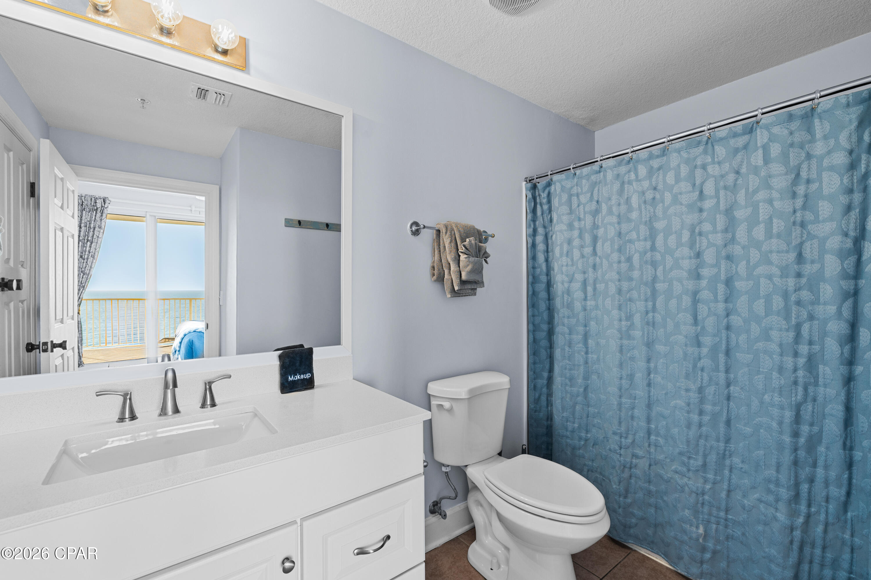 Emerald Isle - Residential