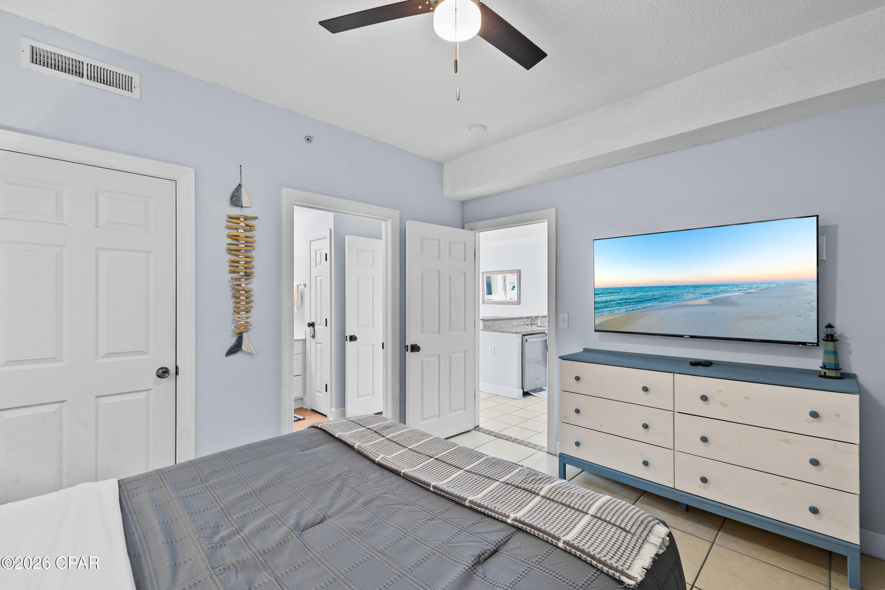 Emerald Isle - Residential