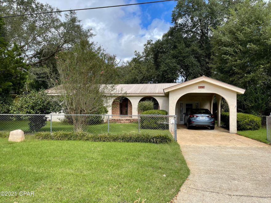 CURRENTLY UNDER CONTRACT, SELLER ACCEPTING BACKUP OFFERS. This home is located closely to Eglin Air Force Base as well as Boggy Bayou. Close to schools and restaurants. There is also a large converted room that has not been included in the square footage. All carpeted areas of the original home have wood flooring underneath. 

All measurements are approximate and if important, buyer should confirm.