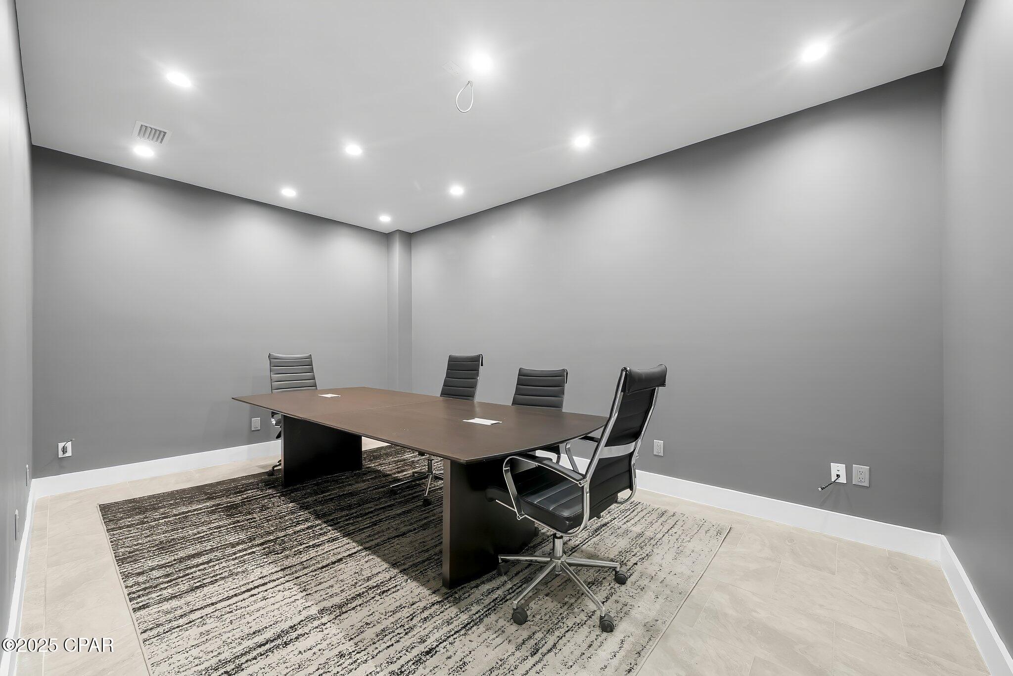 Bayview Add - Commercial Sale