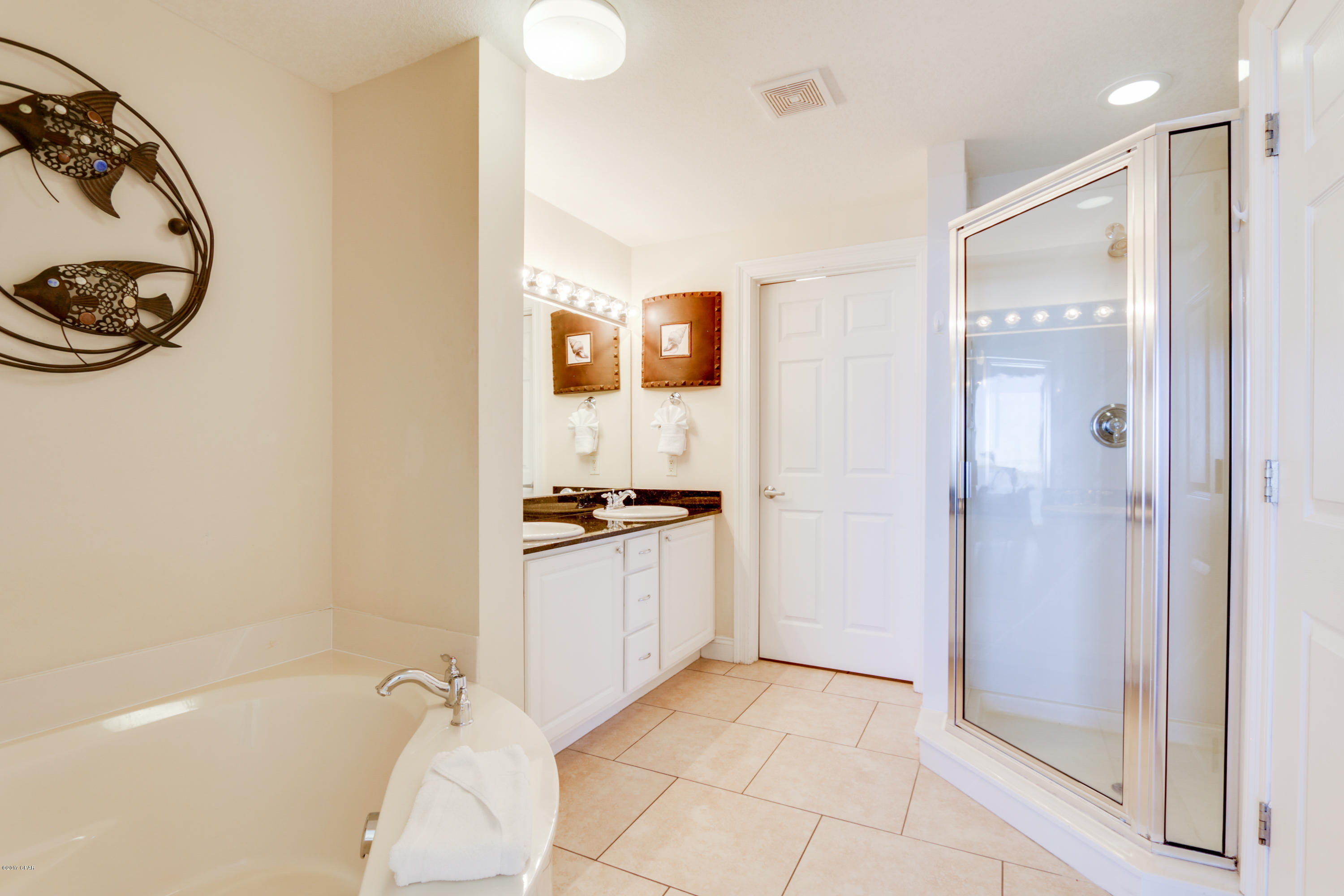 Calypso Towers I - Residential