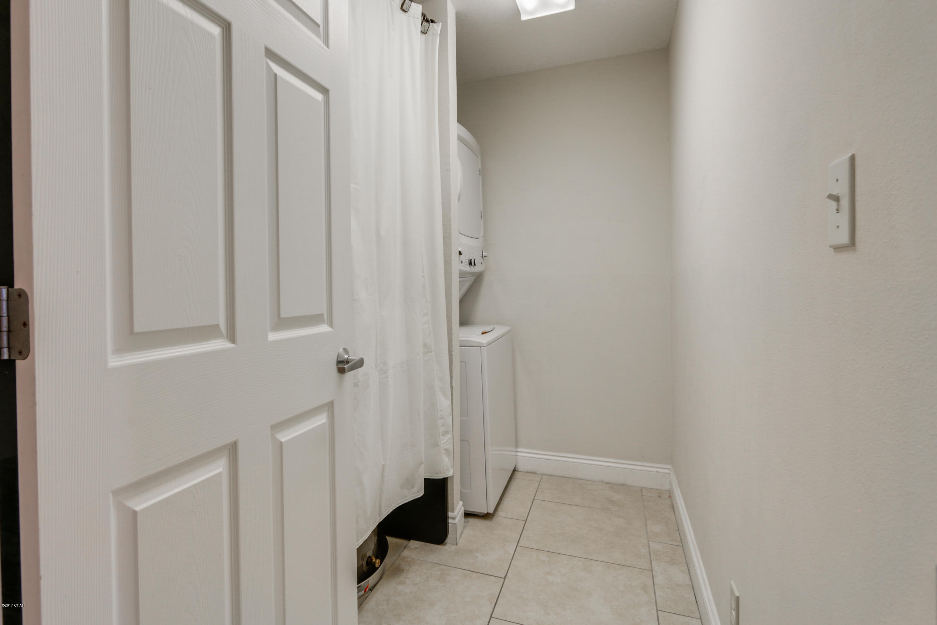 Calypso Towers I - Residential