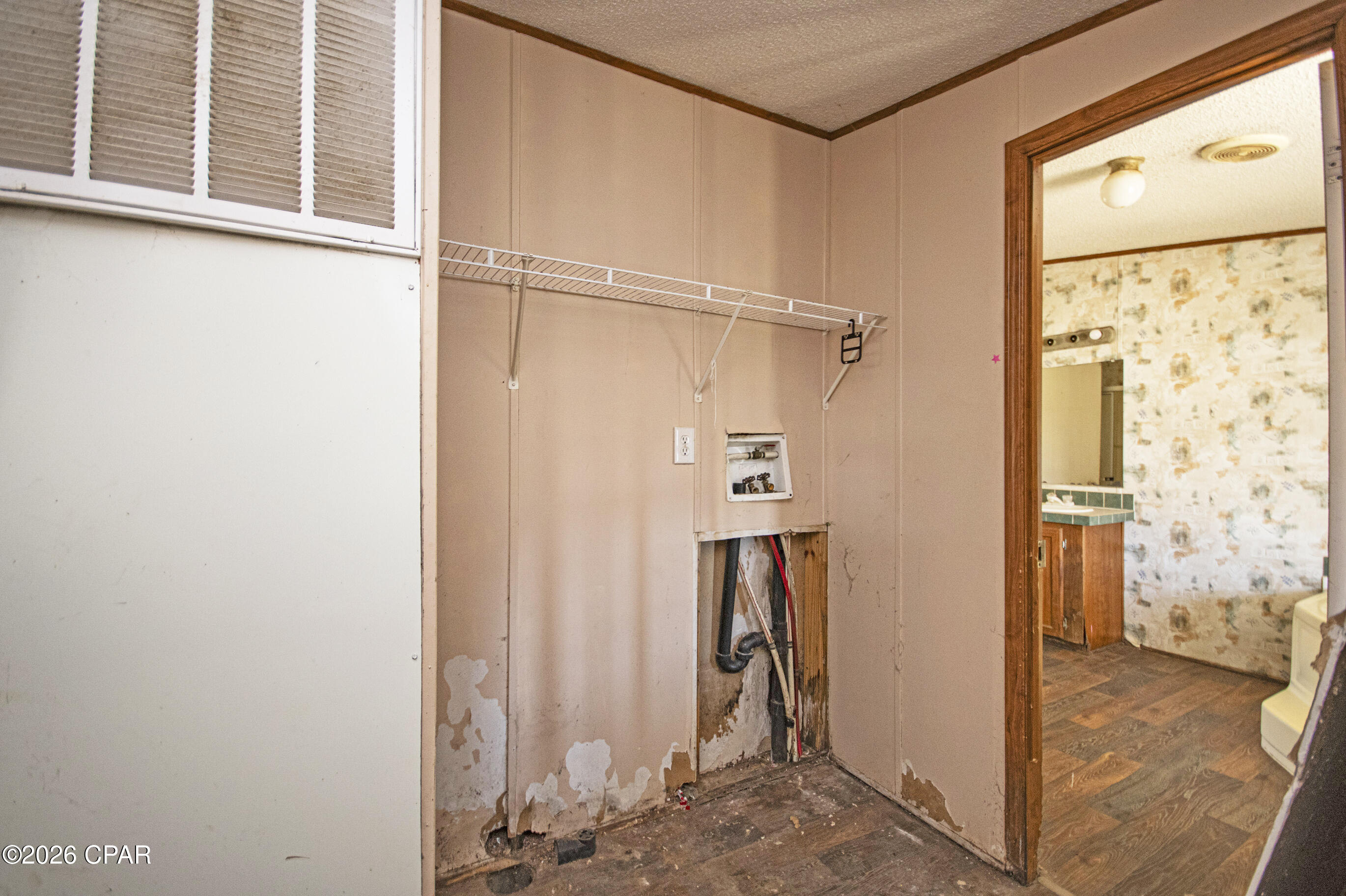 [No Recorded Subdiv] - Land