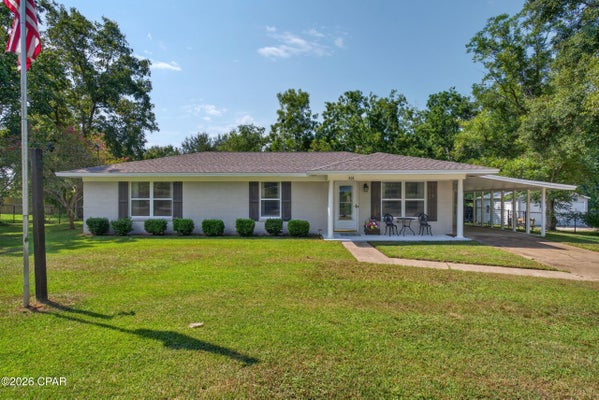 805 IDLEWOOD CT, BONIFAY, FL 32425 - Image 77c988ddcf1132e2ea35aef02a31cacd/1468992192