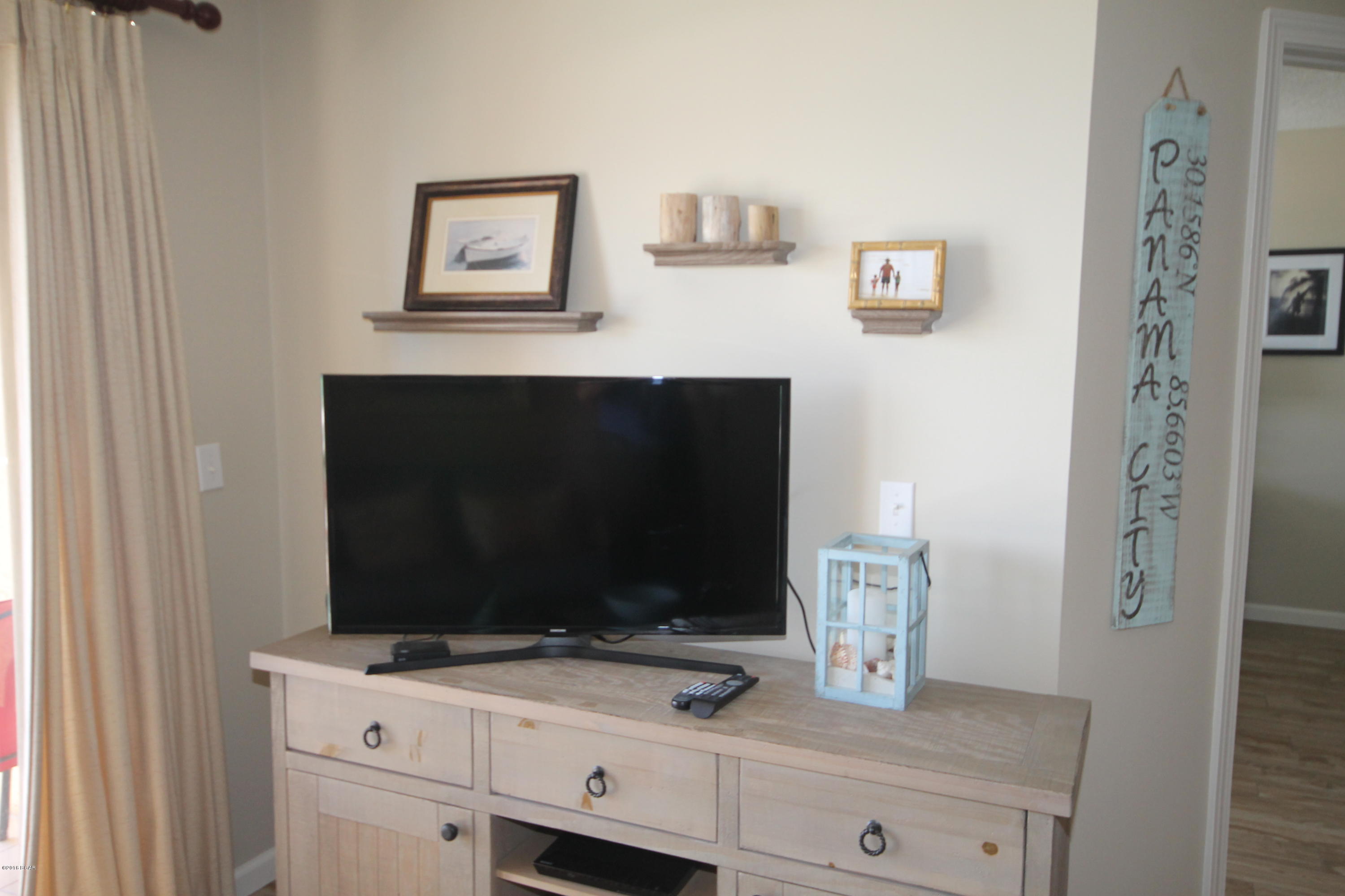 Summerhouse Of P.C. 1 - Residential