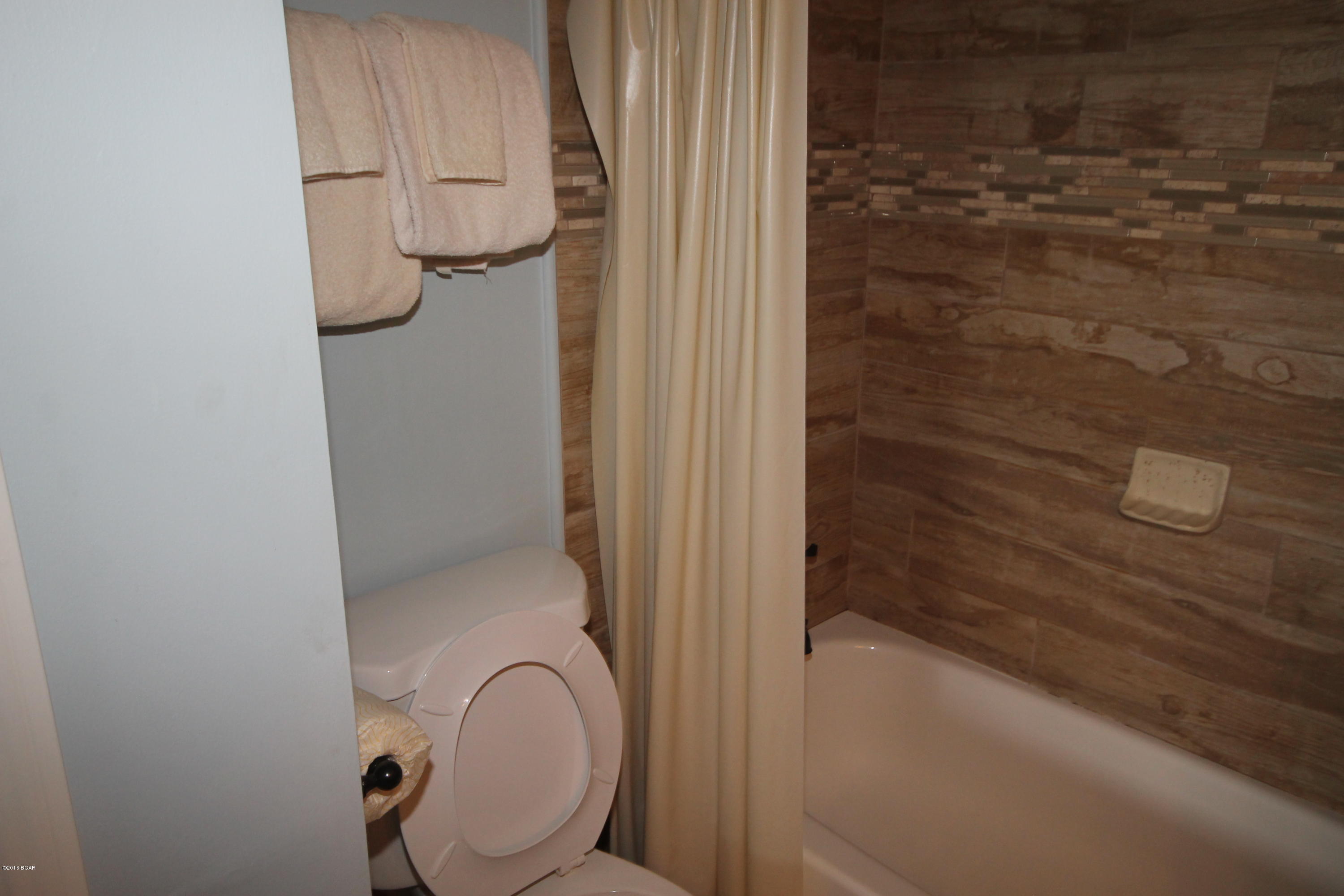 Summerhouse Of P.C. 1 - Residential