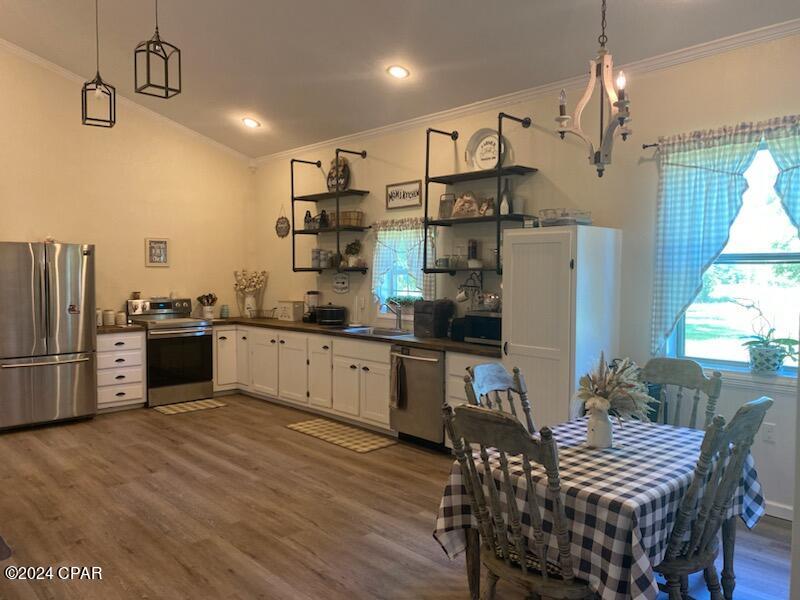 [No Recorded Subdiv] - Residential