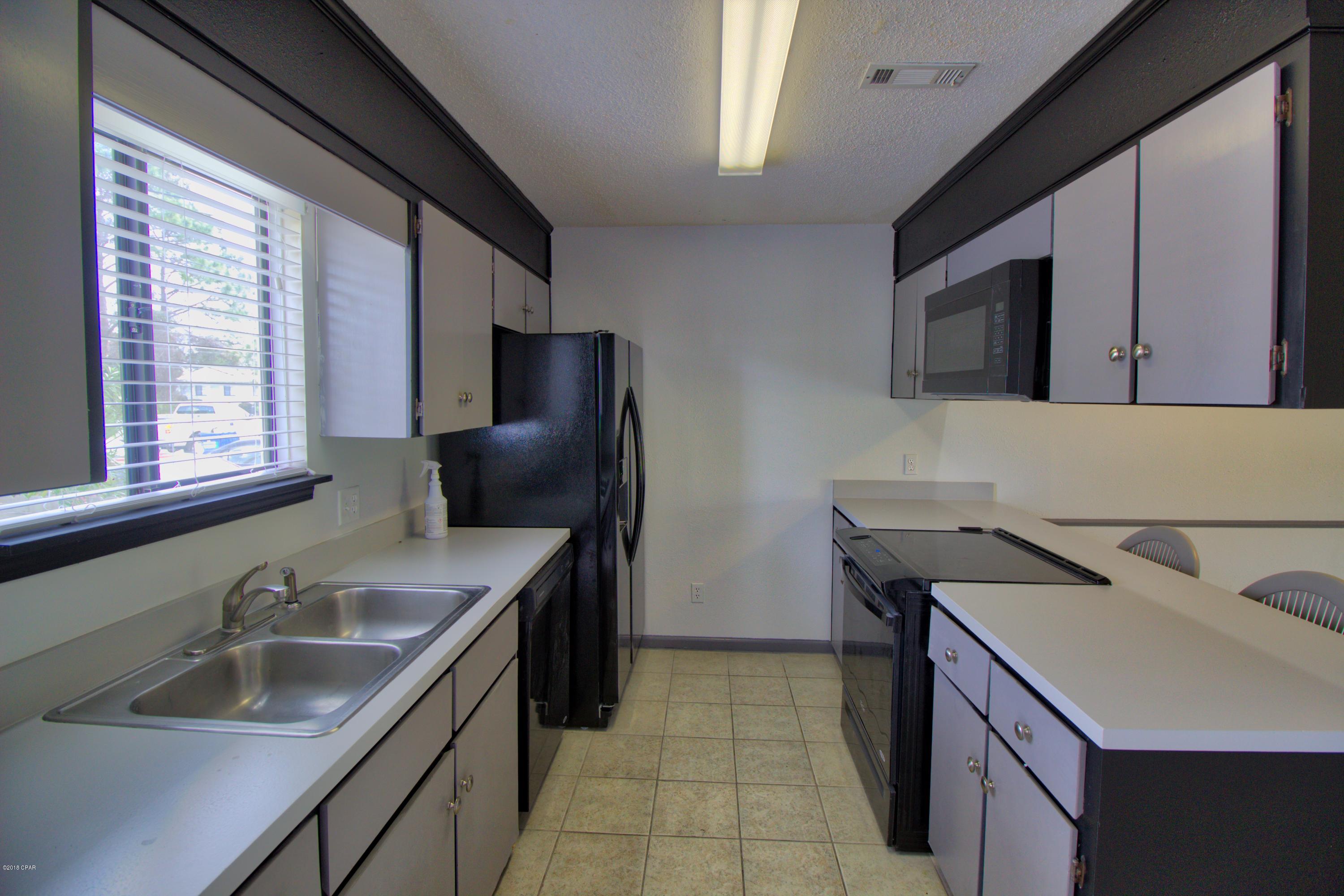 Holiday Beach Unit 8 - Residential Lease