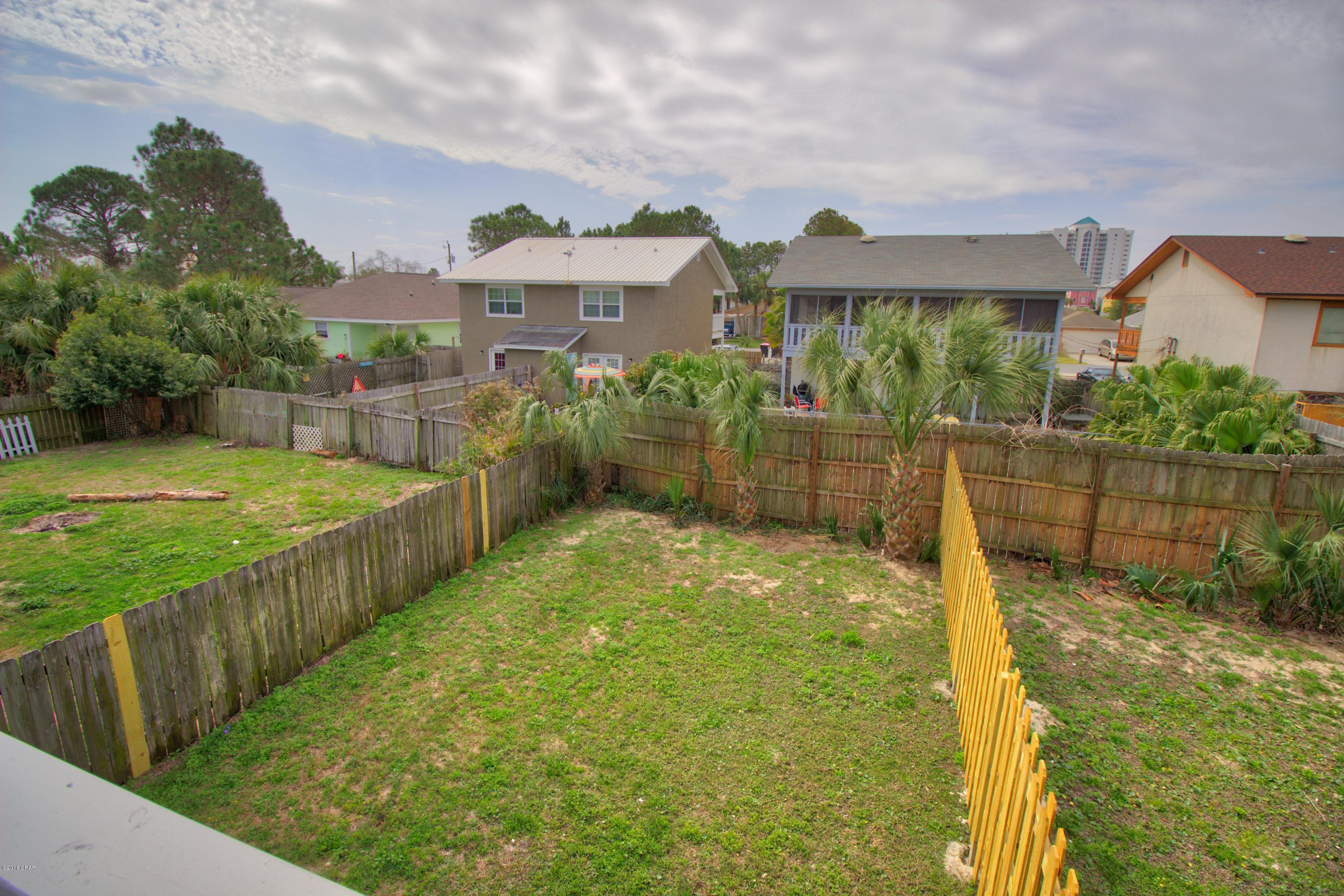 Holiday Beach Unit 8 - Residential Lease