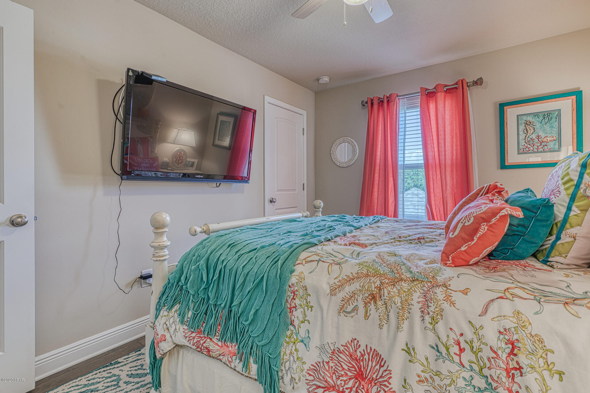 Magnolia Bay Club - Residential