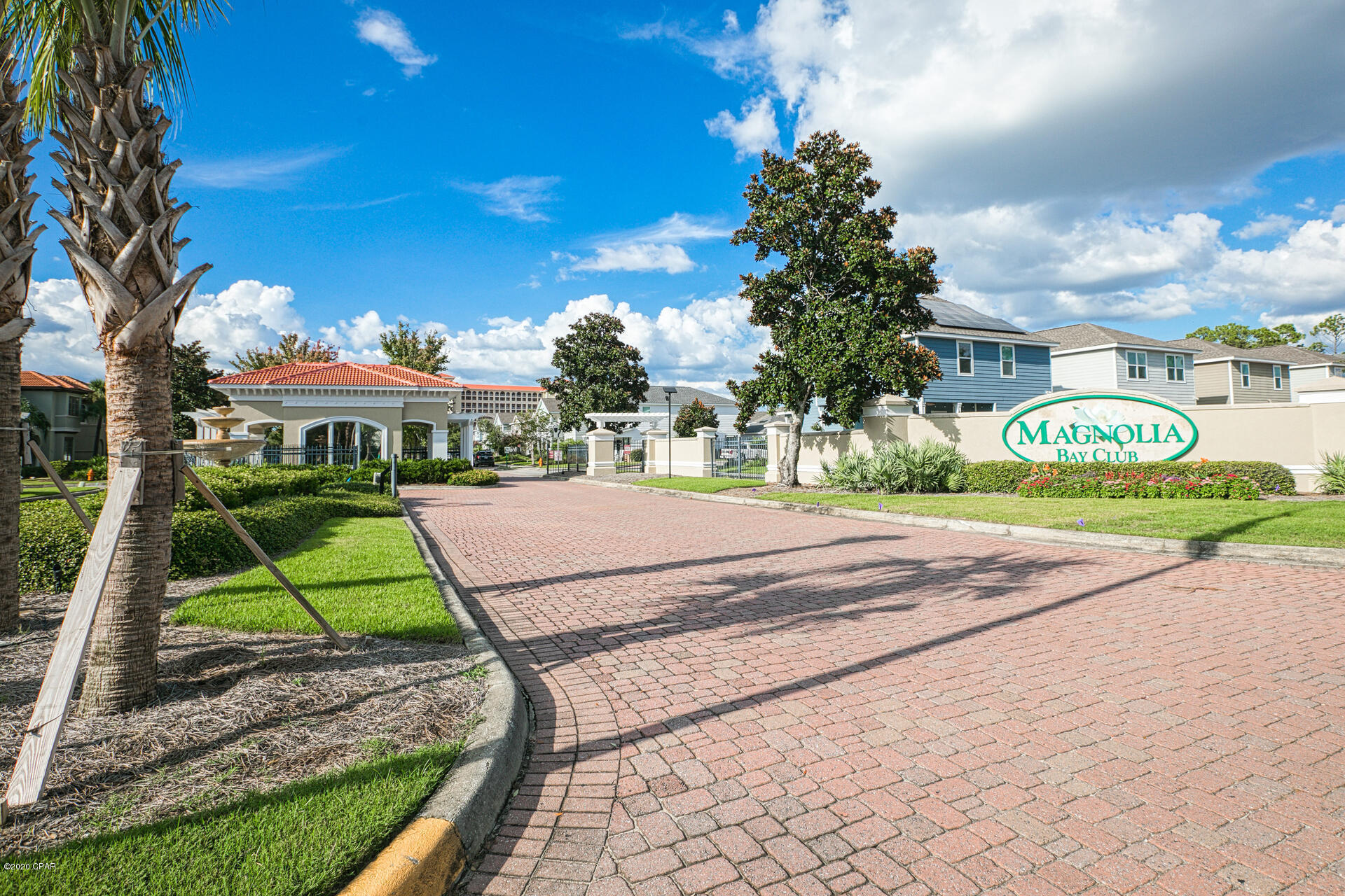 Magnolia Bay Club - Residential