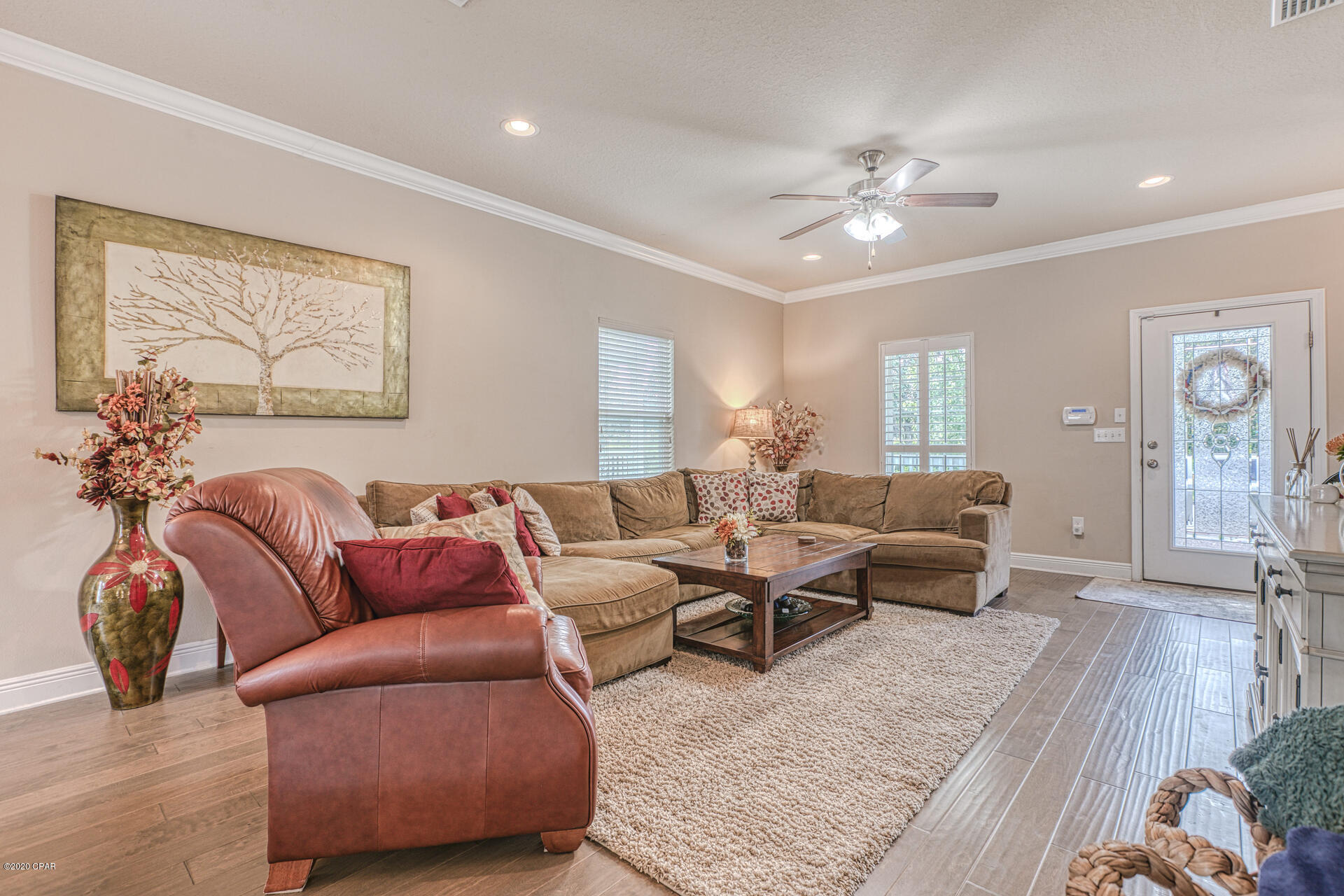 Magnolia Bay Club - Residential