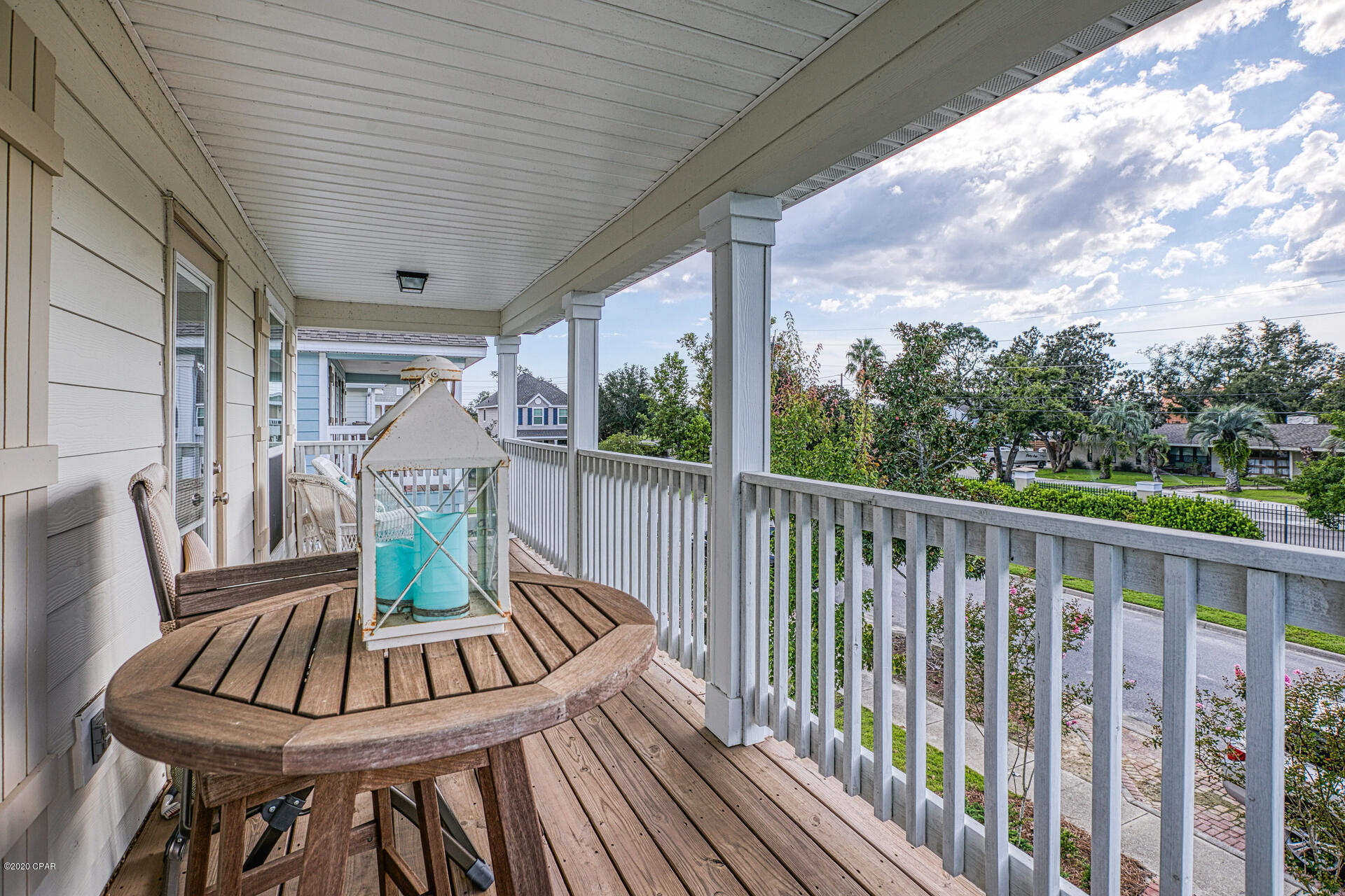 Magnolia Bay Club - Residential