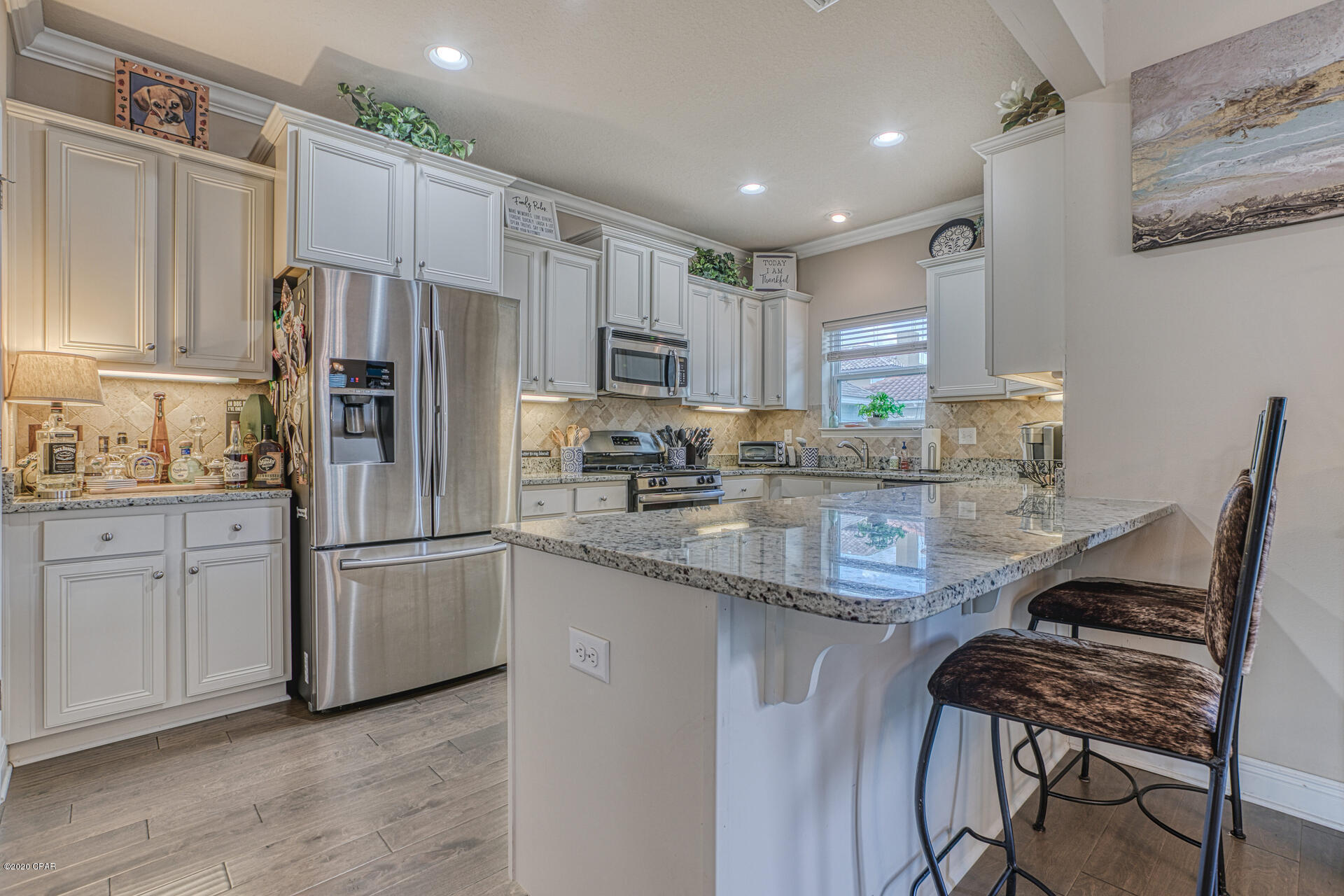 Magnolia Bay Club - Residential