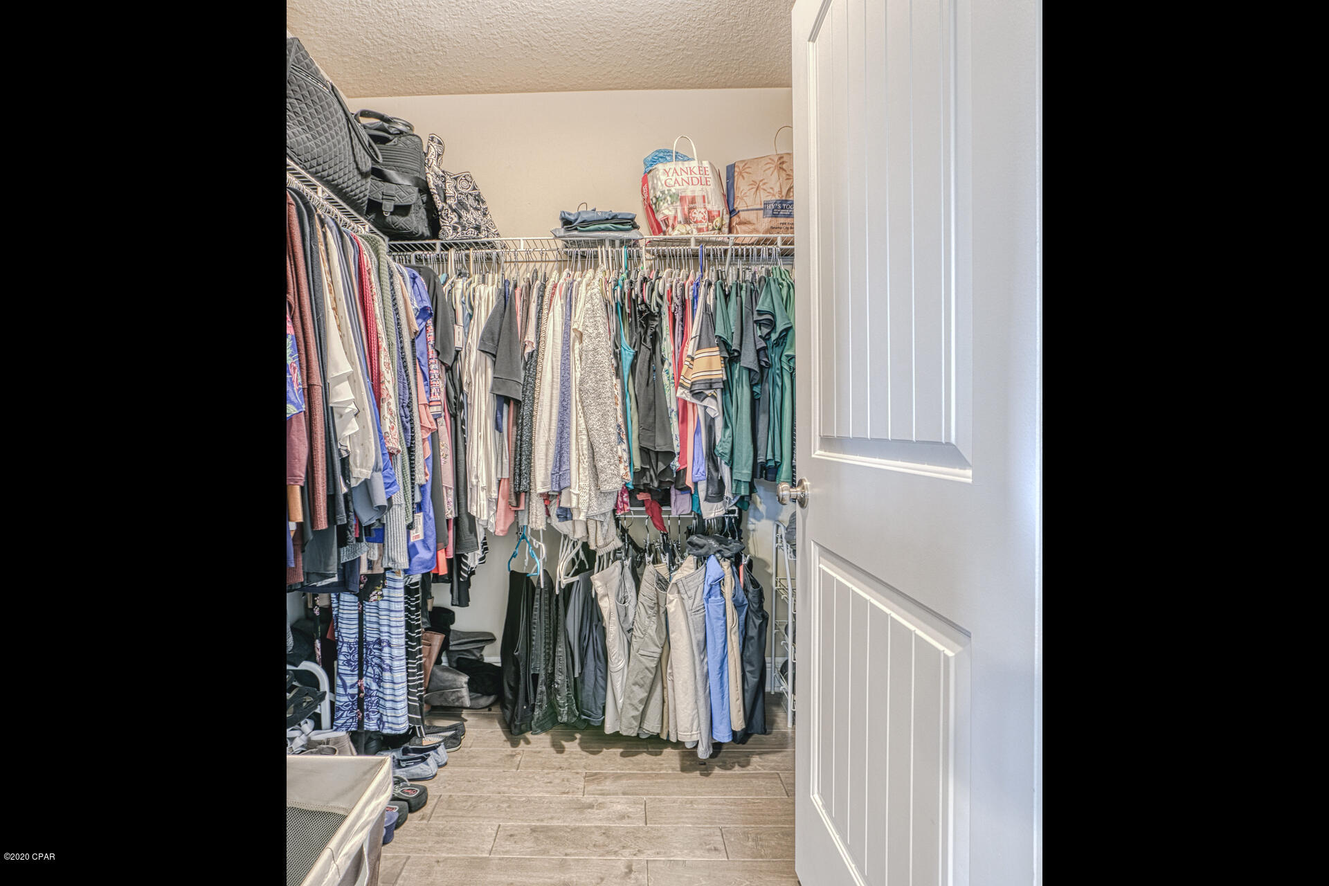 Magnolia Bay Club - Residential