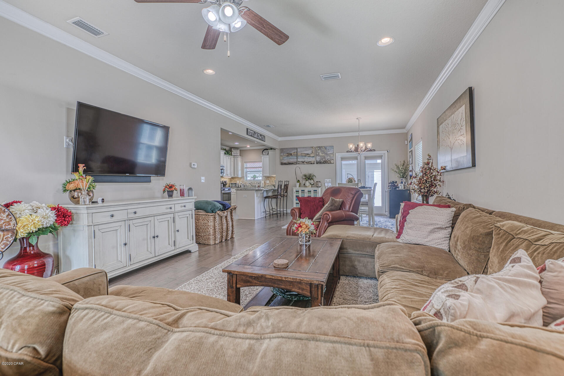 Magnolia Bay Club - Residential